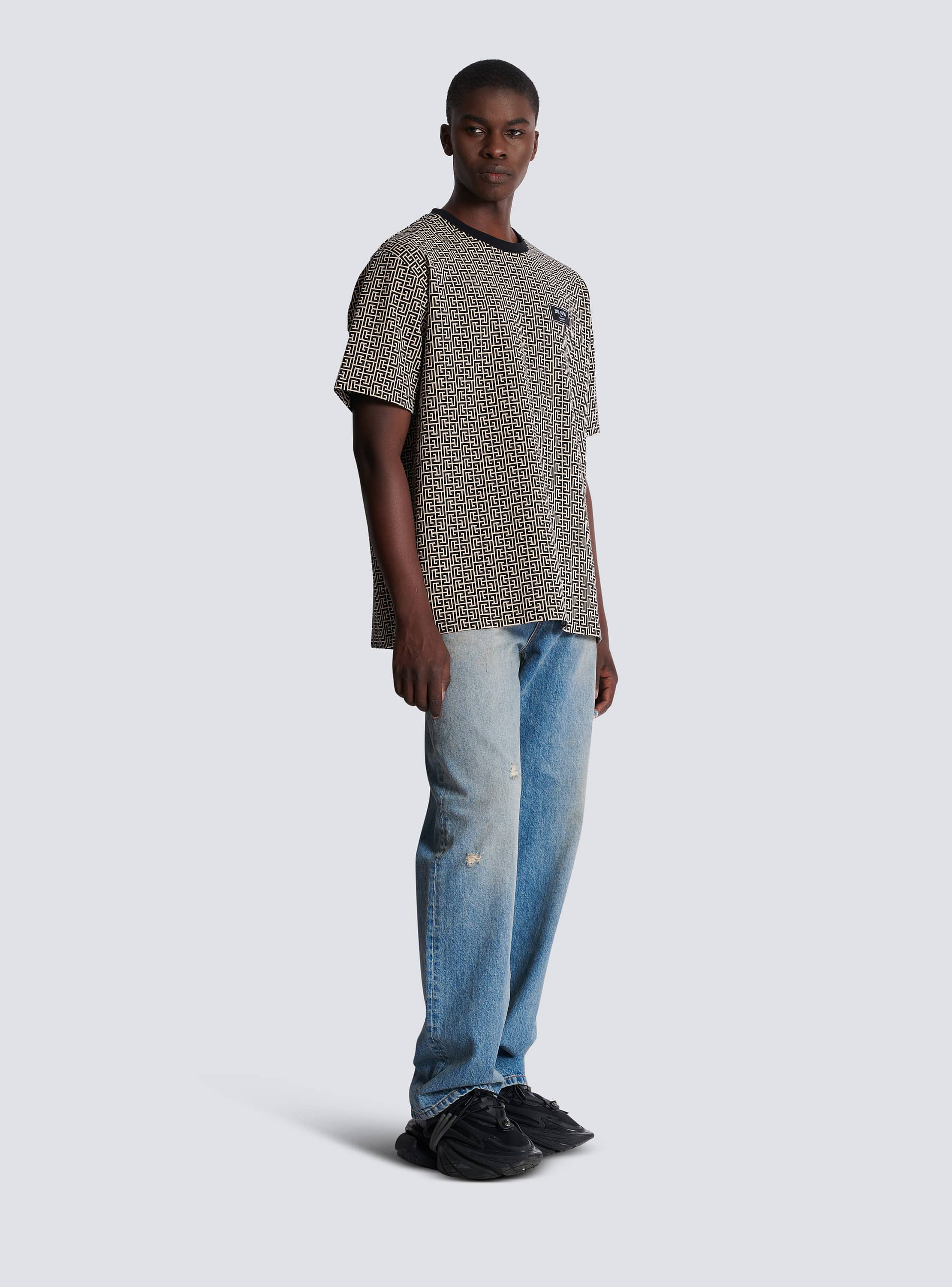 【関税込み】Balmain ブラック＆ホワイト PB Labyrinth Tシャツ PB Labyrinth jacquard T-shirt black - Men | BALMAIN