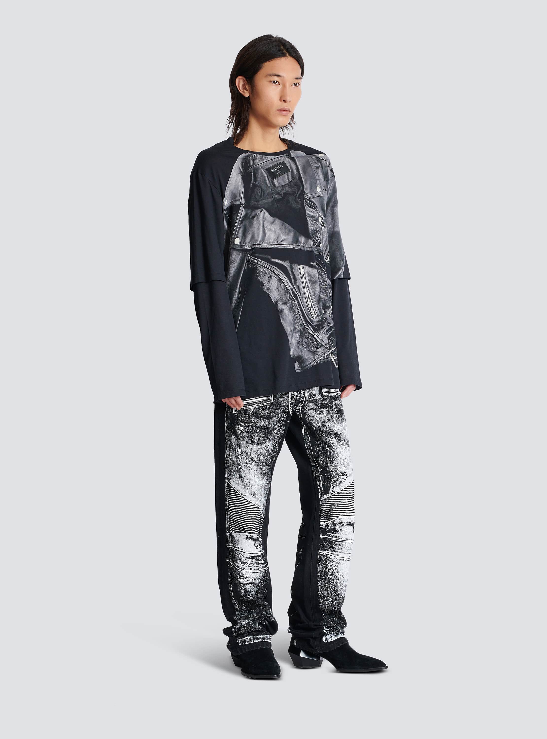 【送料&関税込】Balmain Biker Jacket Print T-shirt Long-sleeved T-shirt with biker jacket print black - Men