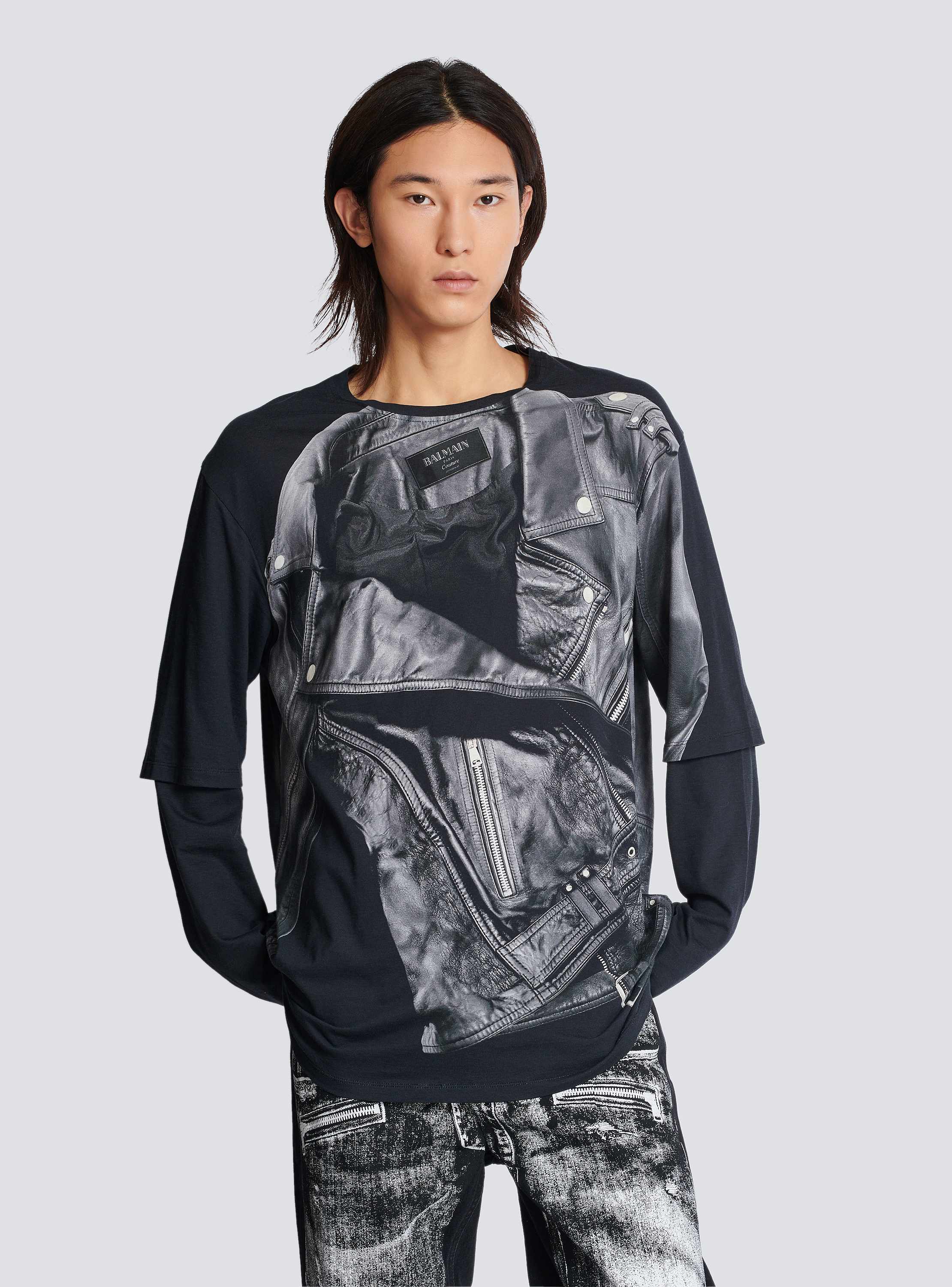 【送料&関税込】Balmain Biker Jacket Print T-shirt Long-sleeved T-shirt with biker jacket print black - Men