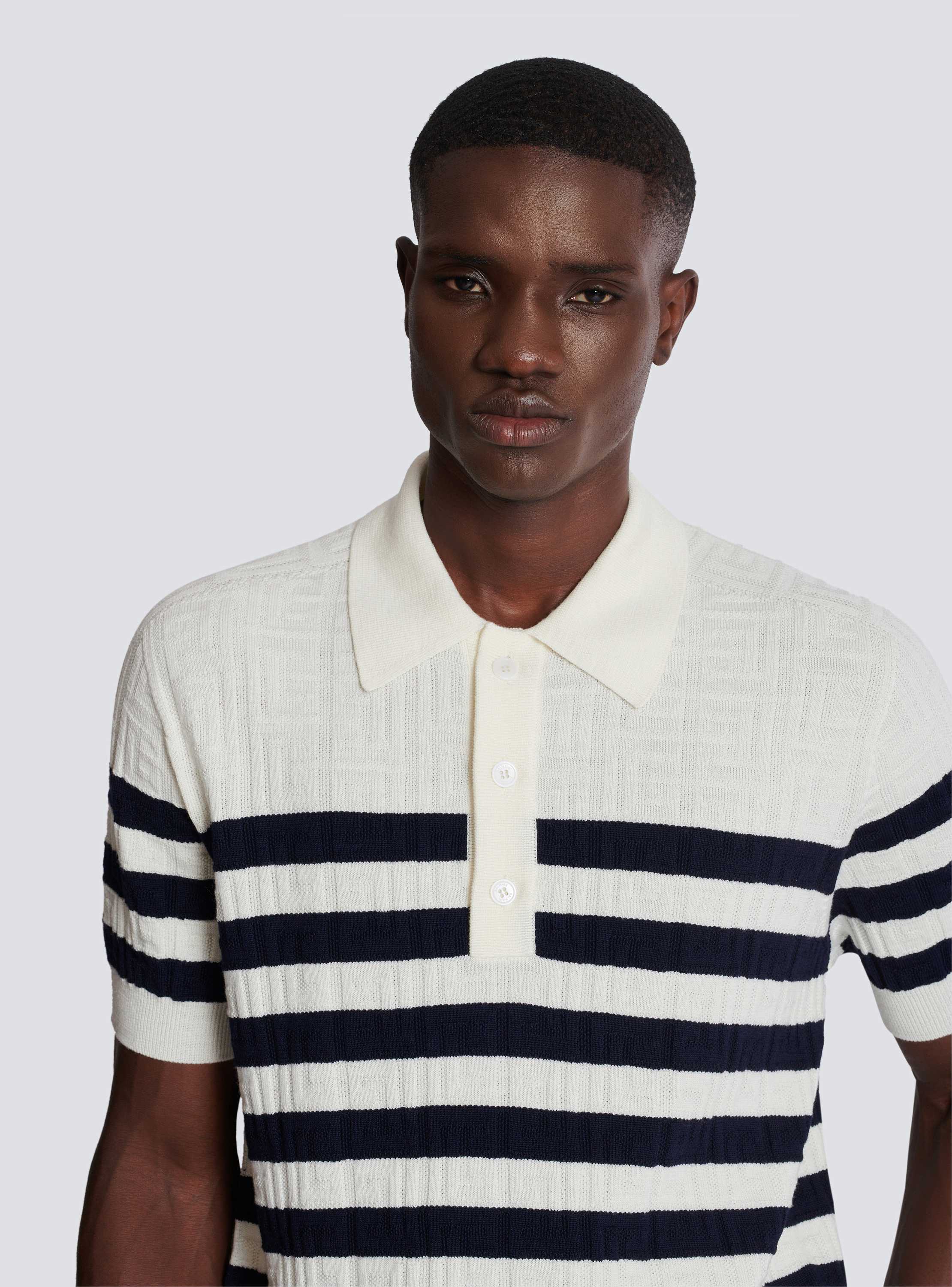 Tシャツ・カットソー BALMAIN SS25 POLO SHIRT WITH MONOGRAM (EH1GC027BC90 GFE) Striped knit polo shirt with monogram white - Men | BALMAIN