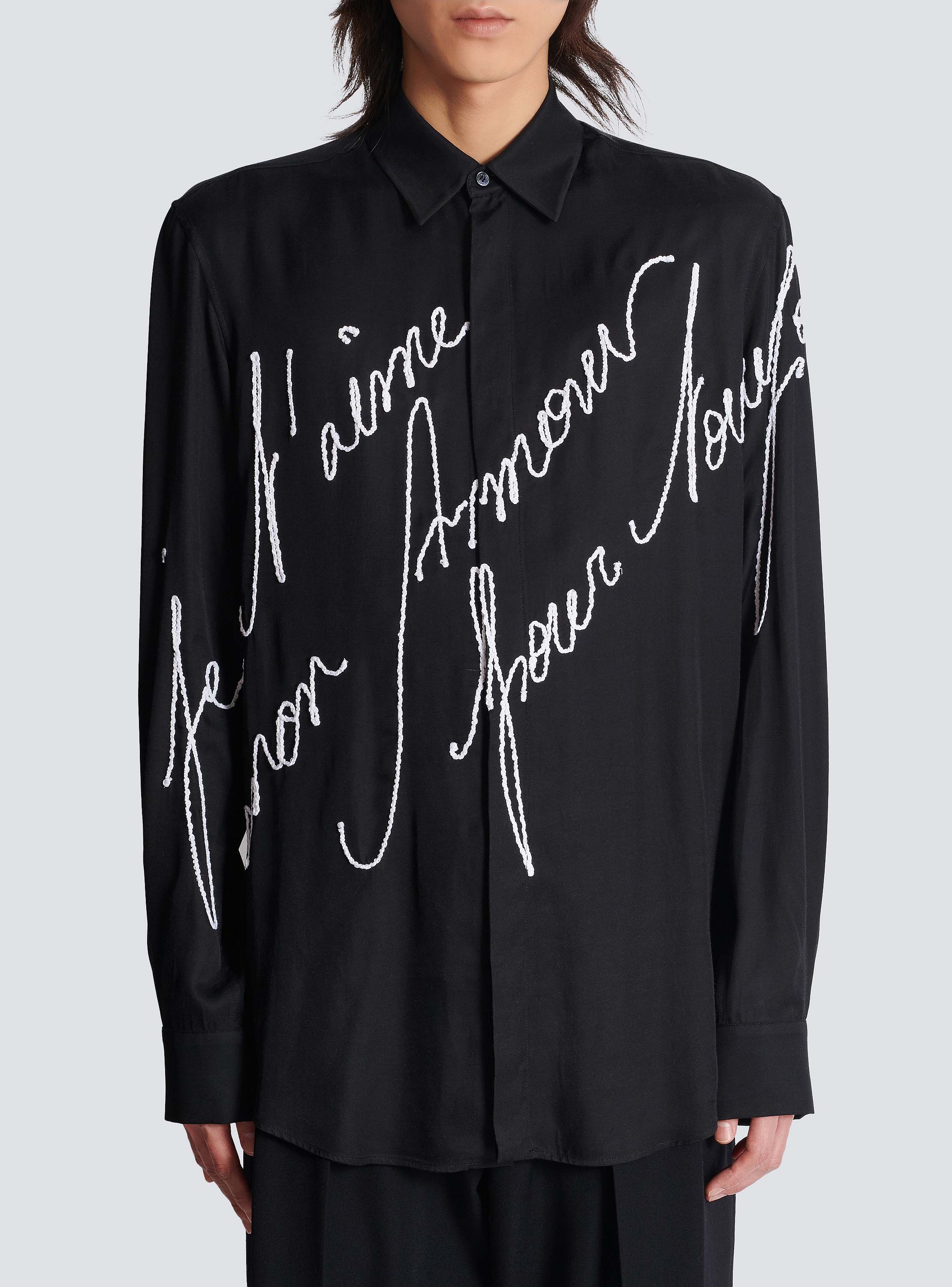 Loose shirt with 