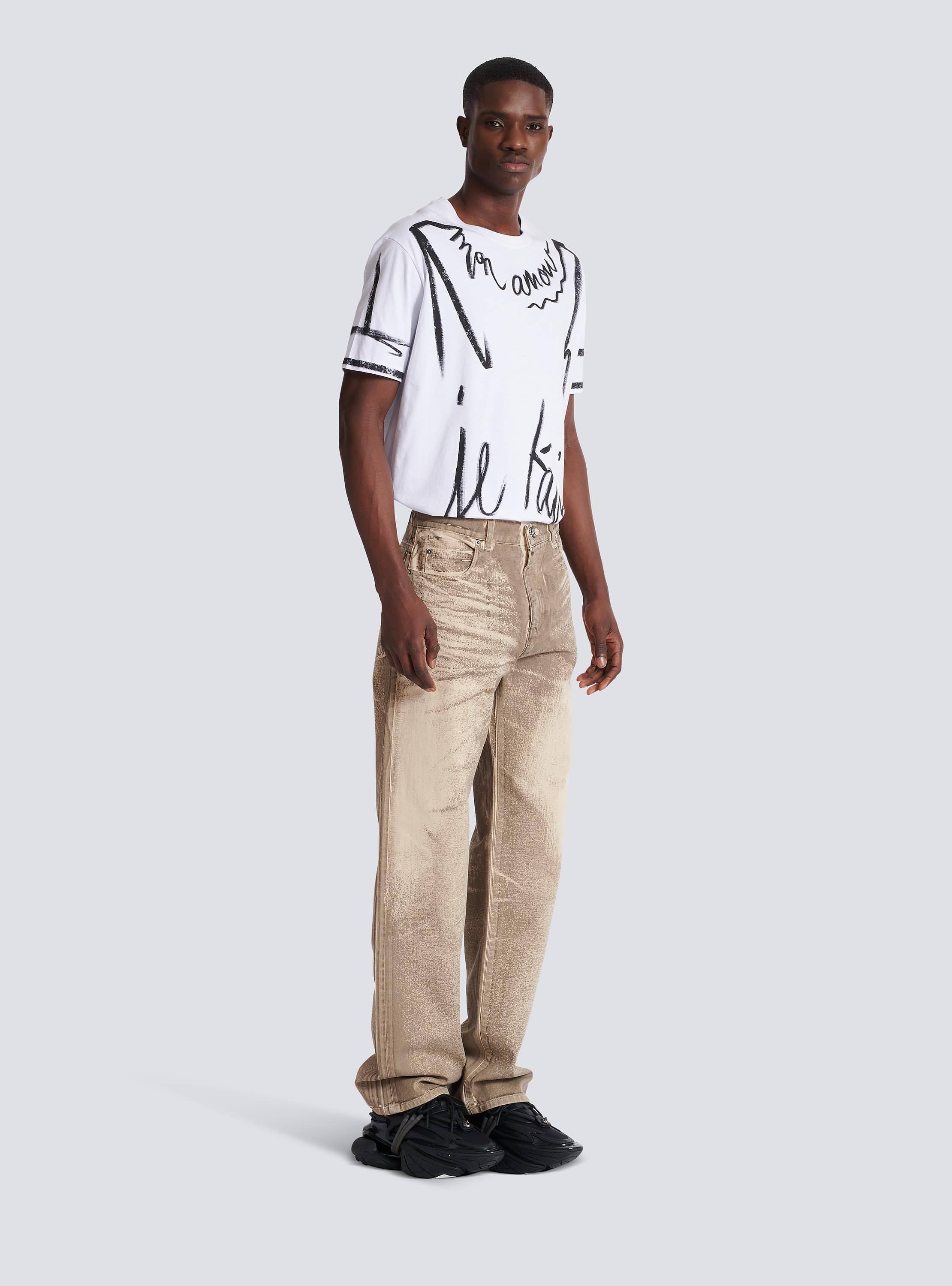 Loose-fit beige denim jeans