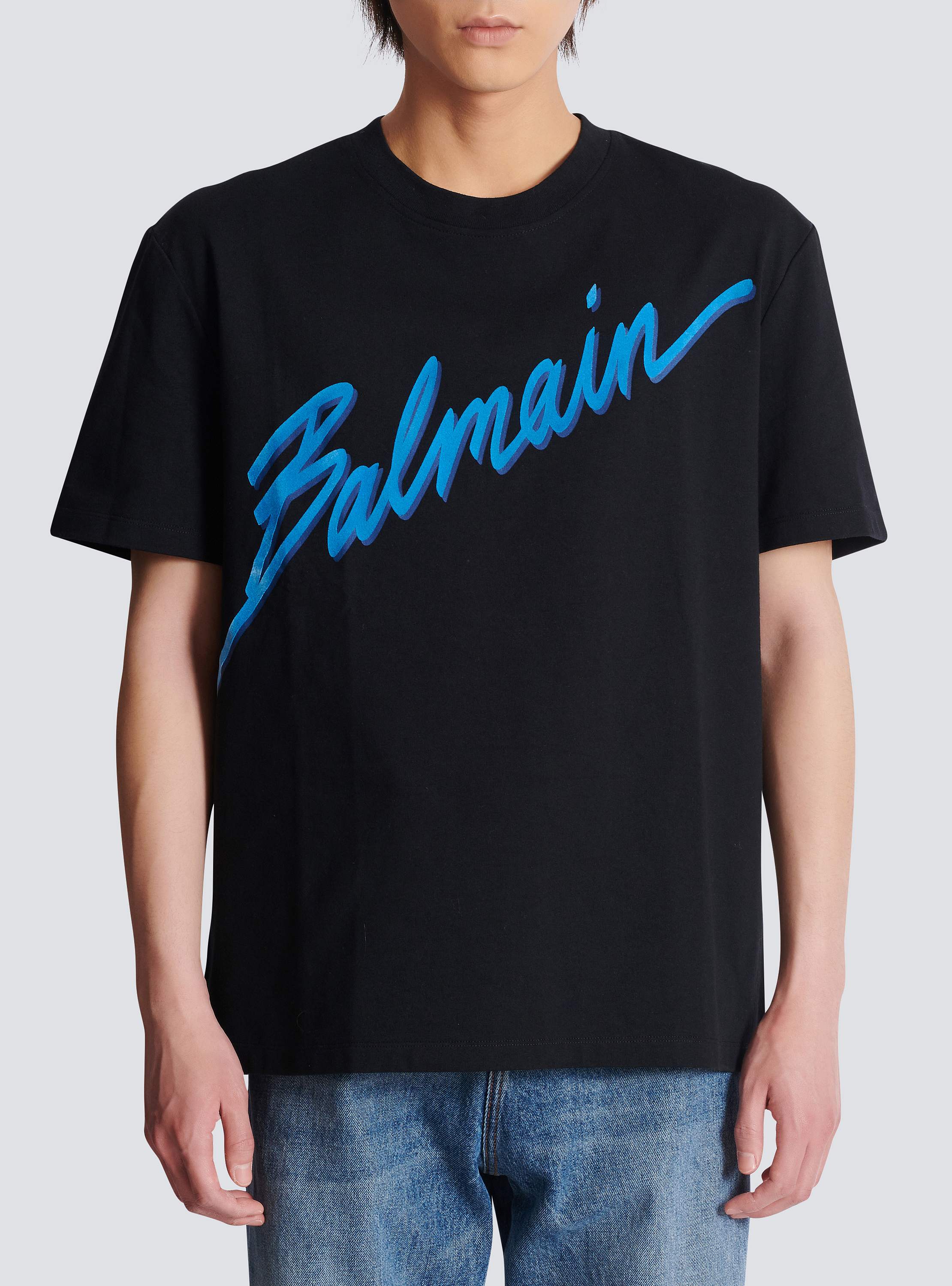 Tシャツ・カットソー BALMAIN BALMAIN LETTER FLOCK T-SHIRT - REG FIT Balmain Lettre flocked T-shirt - Men | BALMAIN
