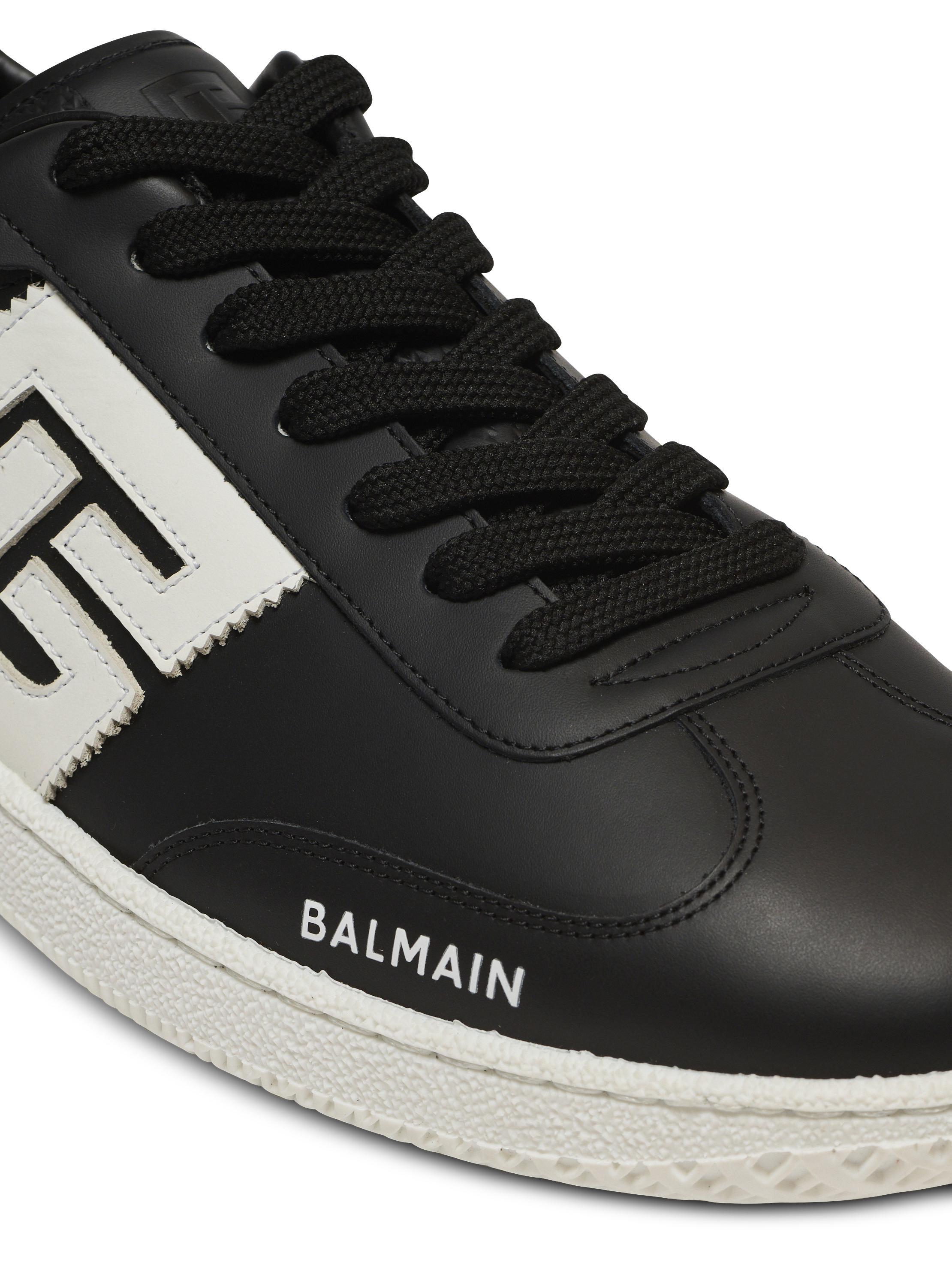 Calfskin Balmain Swan trainers - Men | BALMAIN