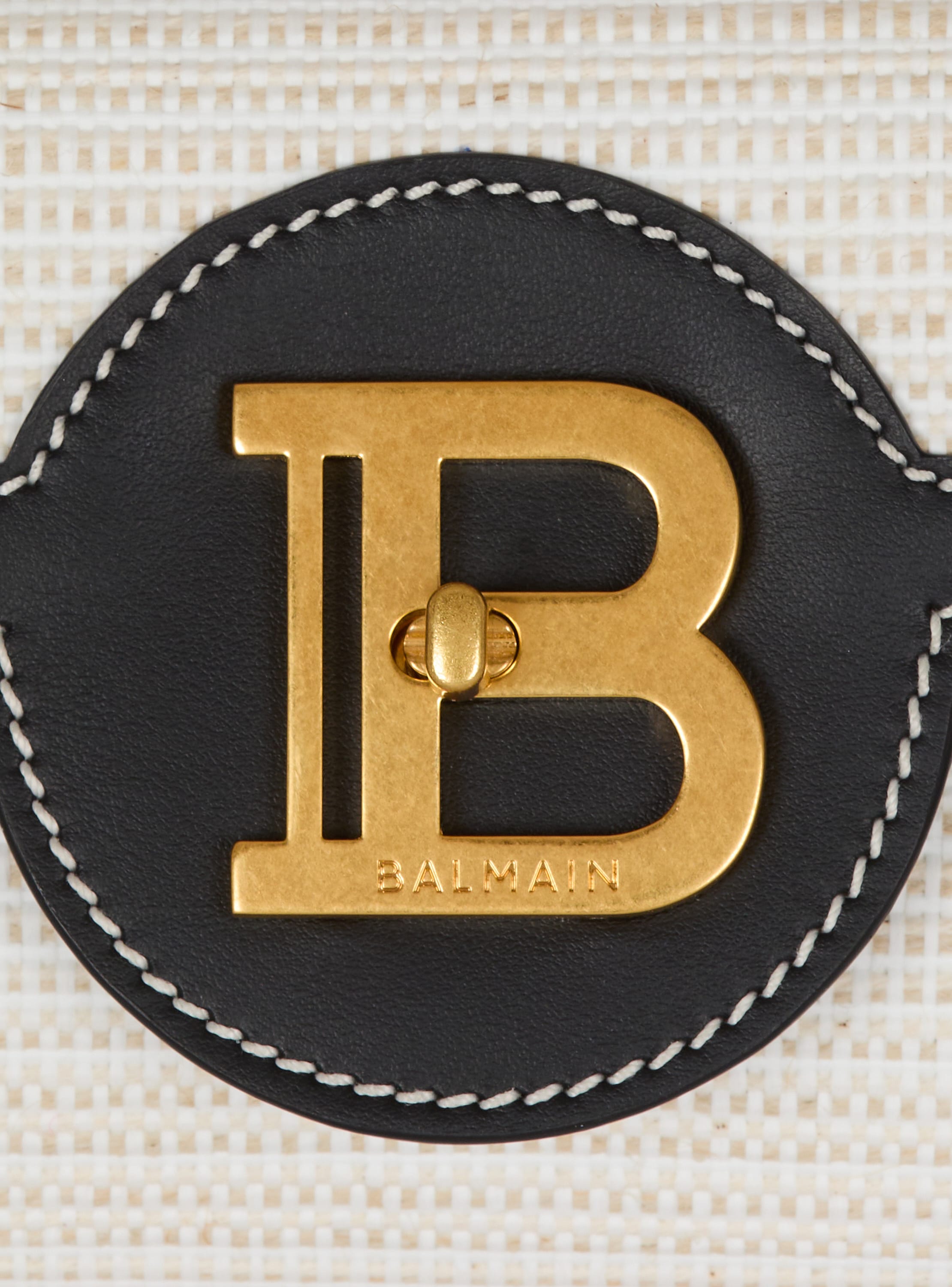 B-Buzz pouch 23-raffia & calfskin