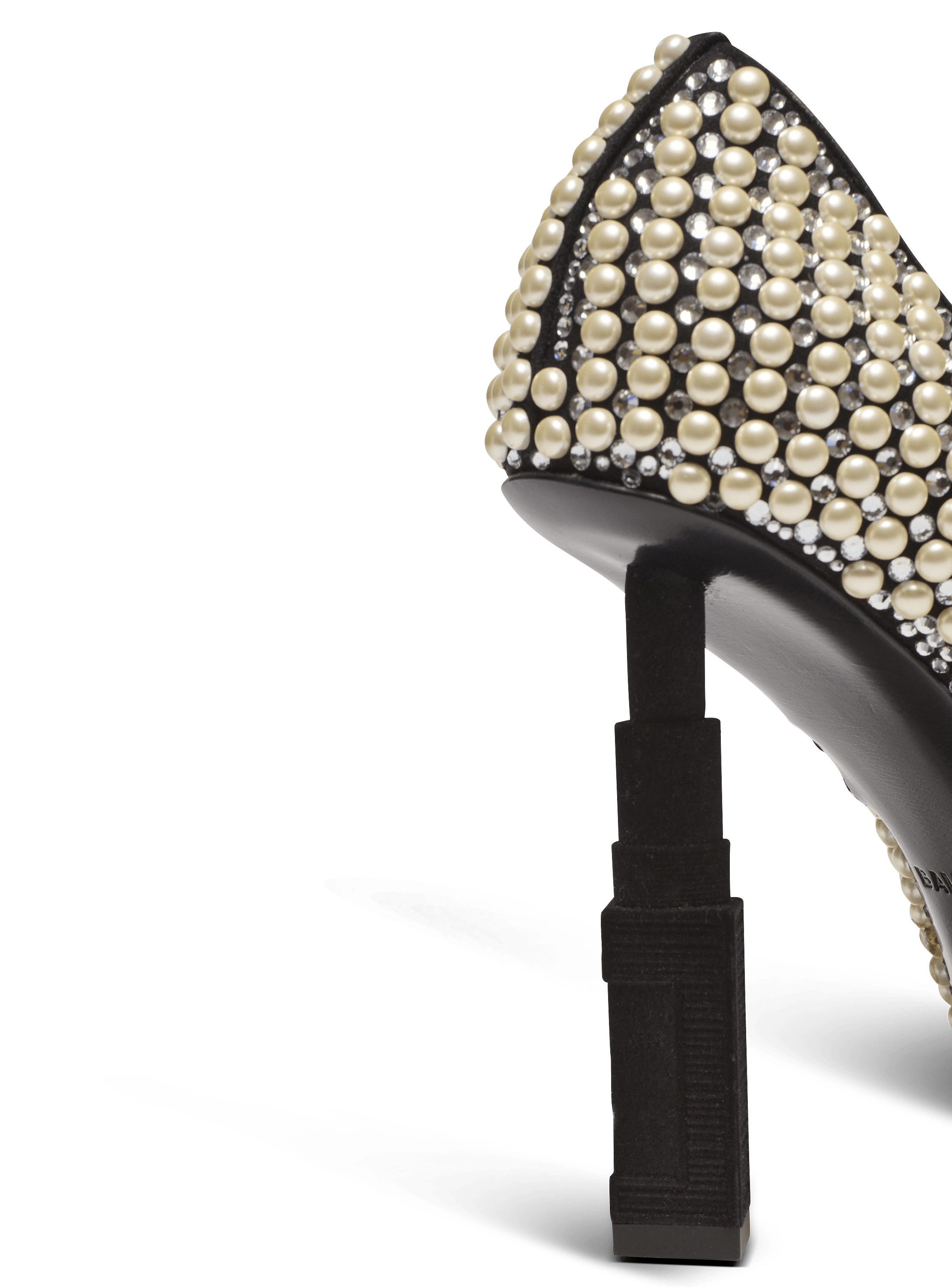 Pump lipstick-pearls on suede leather & brass