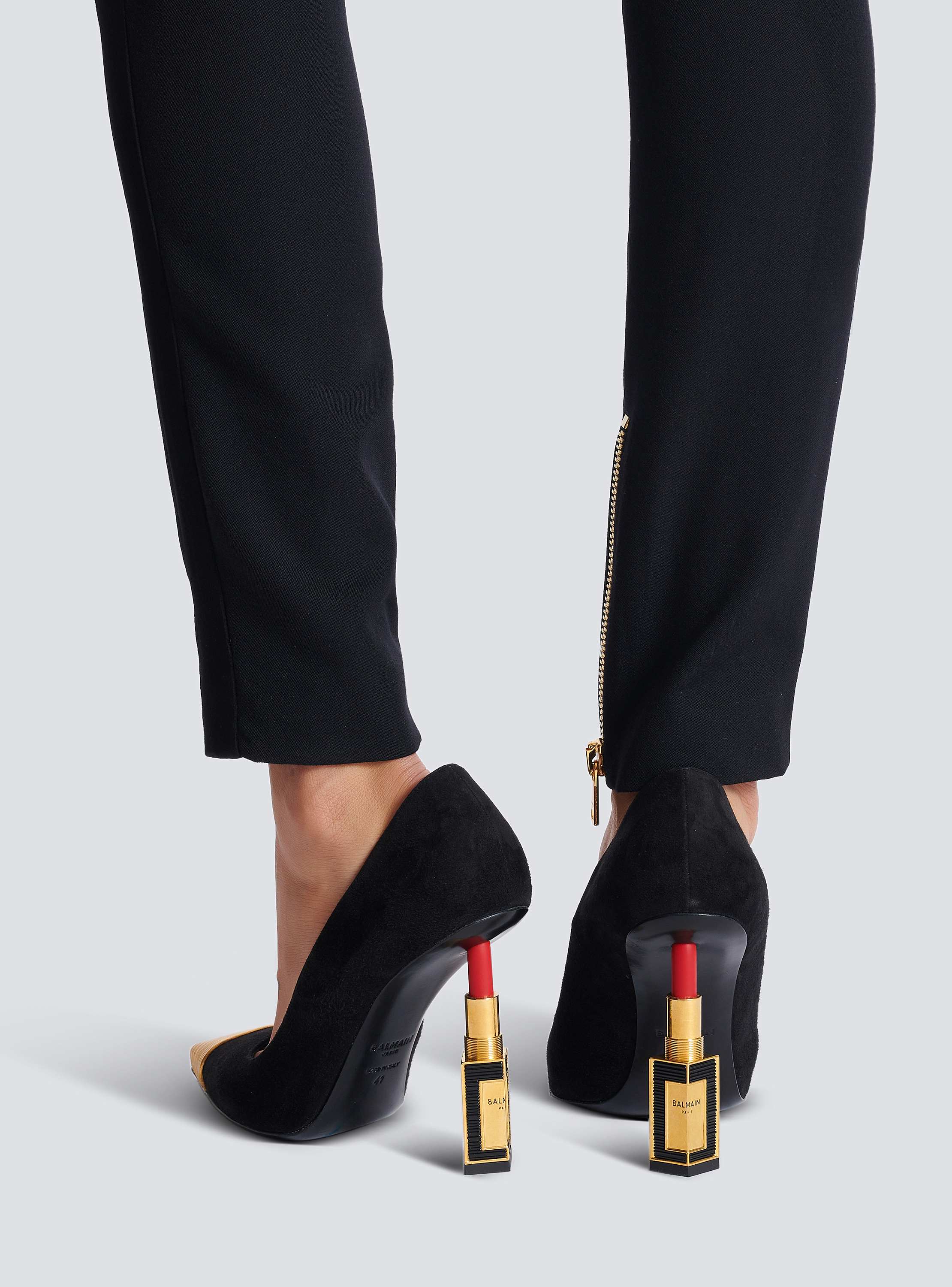 【送料&関税込】Balmain Suede Pumps Lipstick pumps in suede leather and brass black - Women