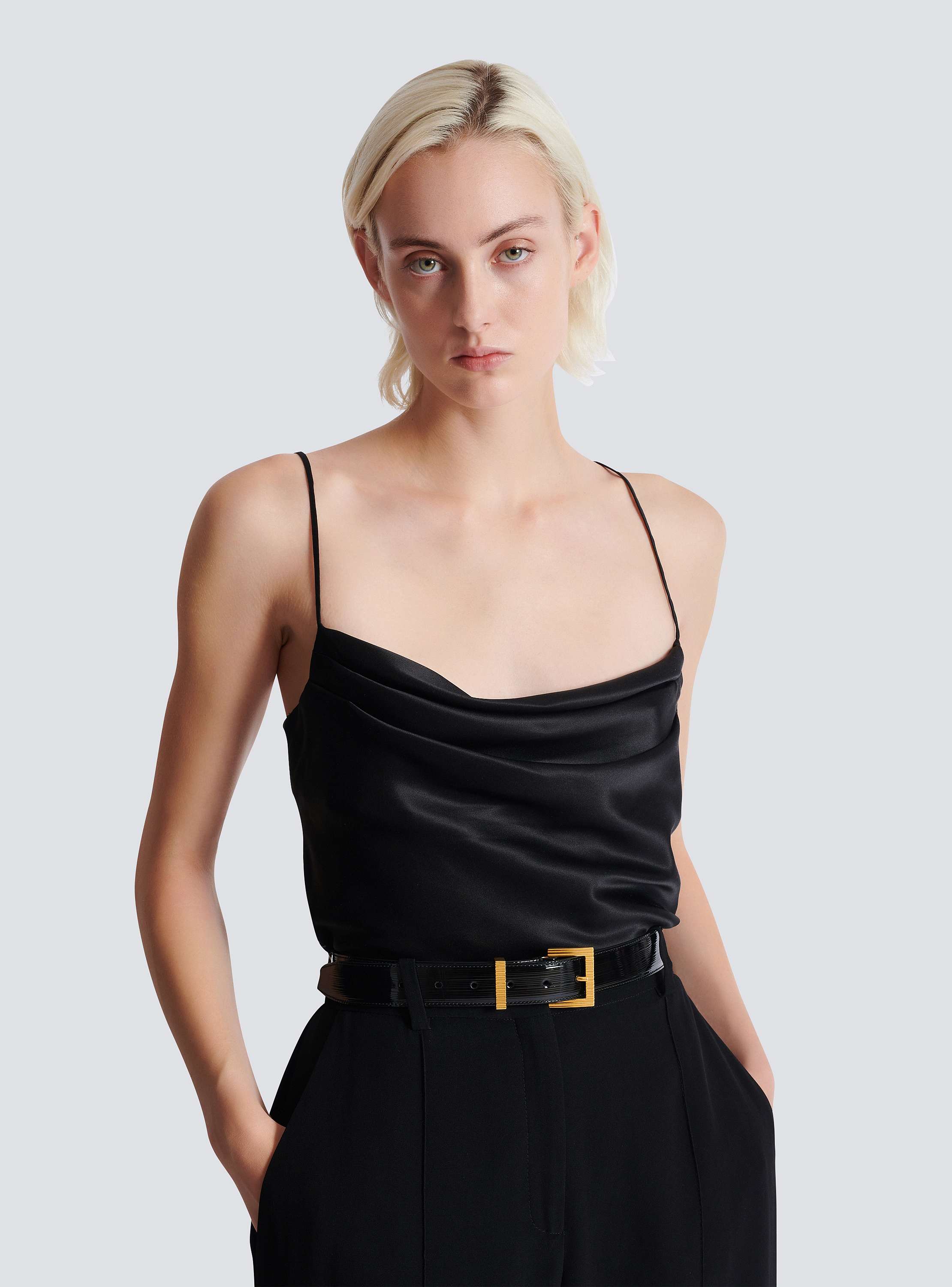 Perfume belt in striped patent leather