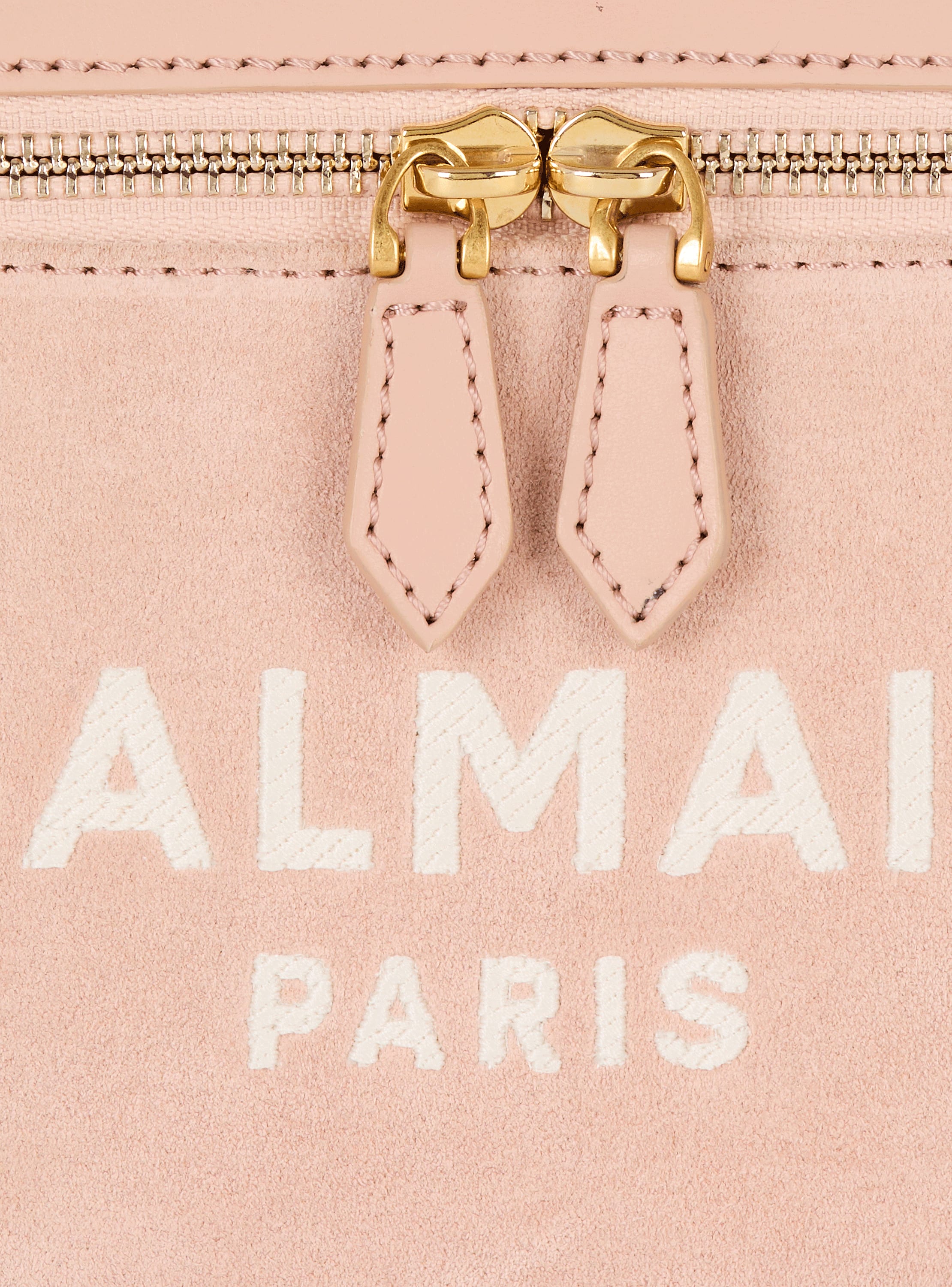 B-Army Vanity Case in leather