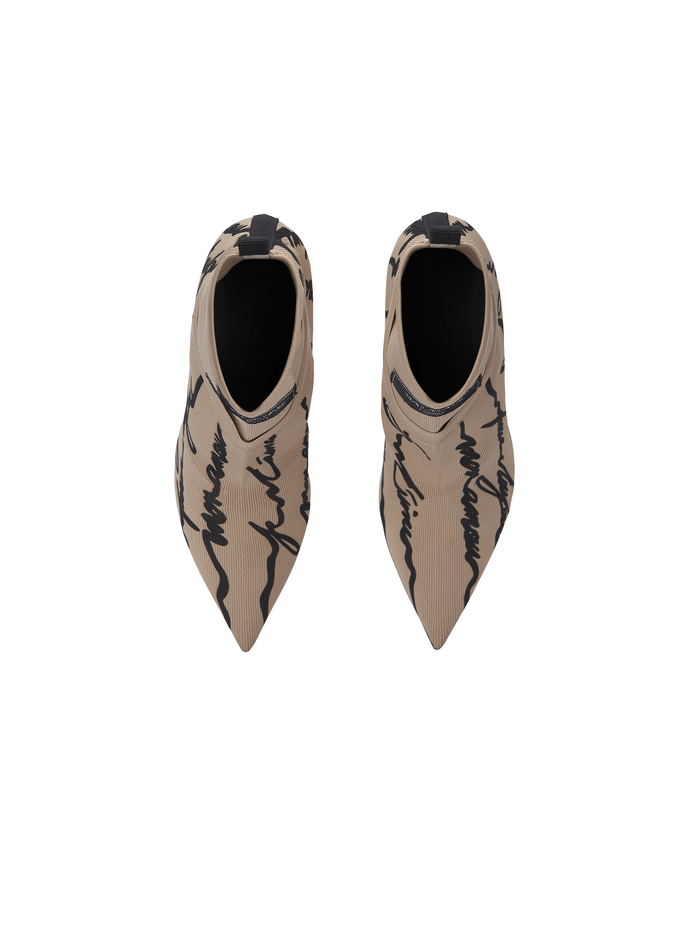 “ラブレター” クルーネック ニットアンクルブーツ