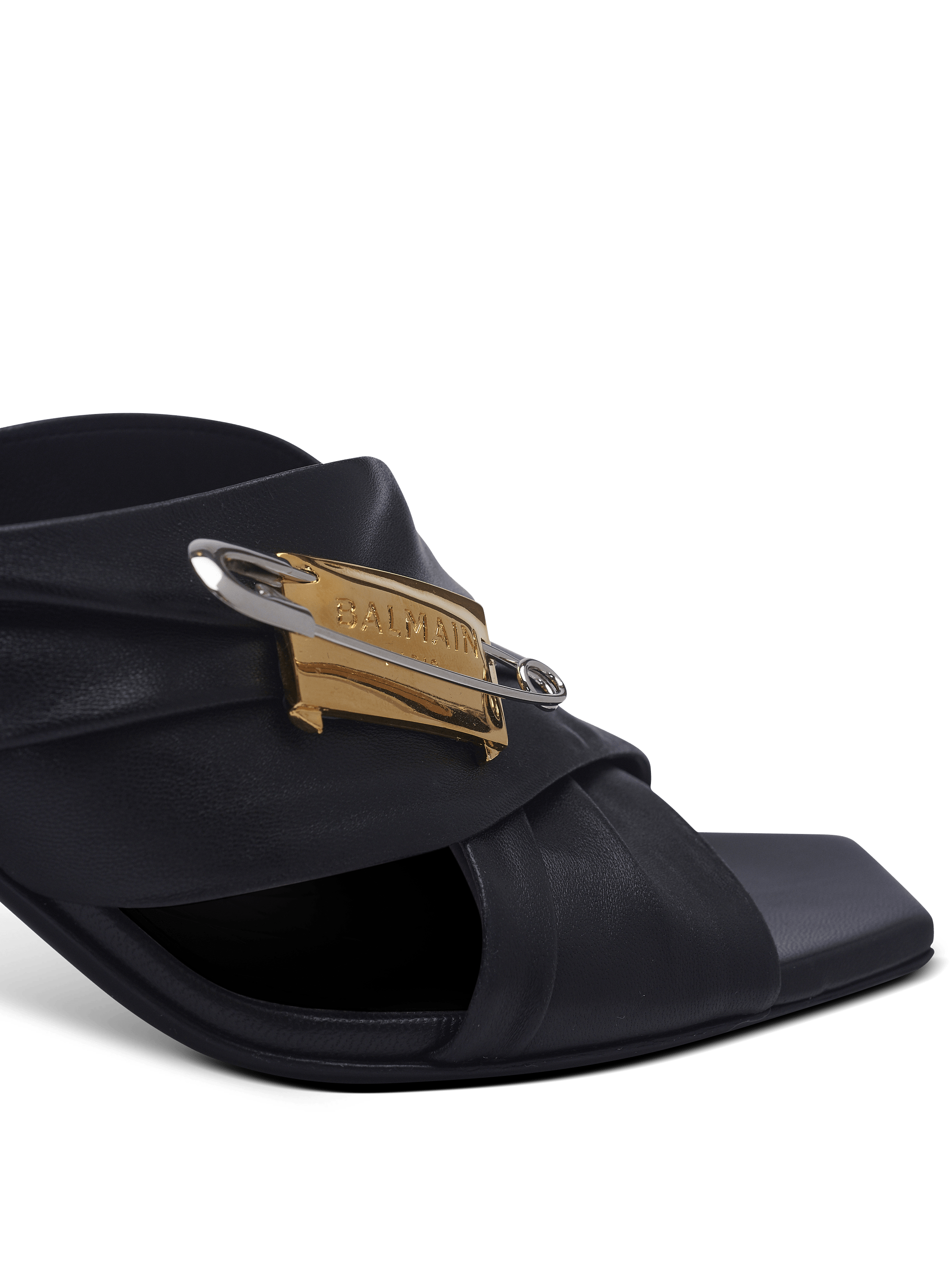 Mule safety pin-lambskin