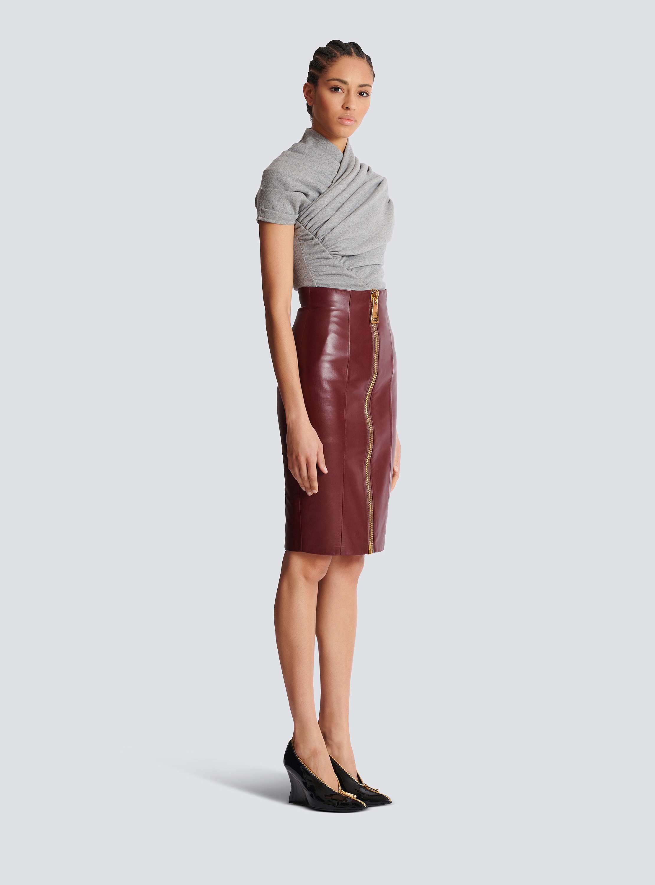 Lambskin leather pencil skirt