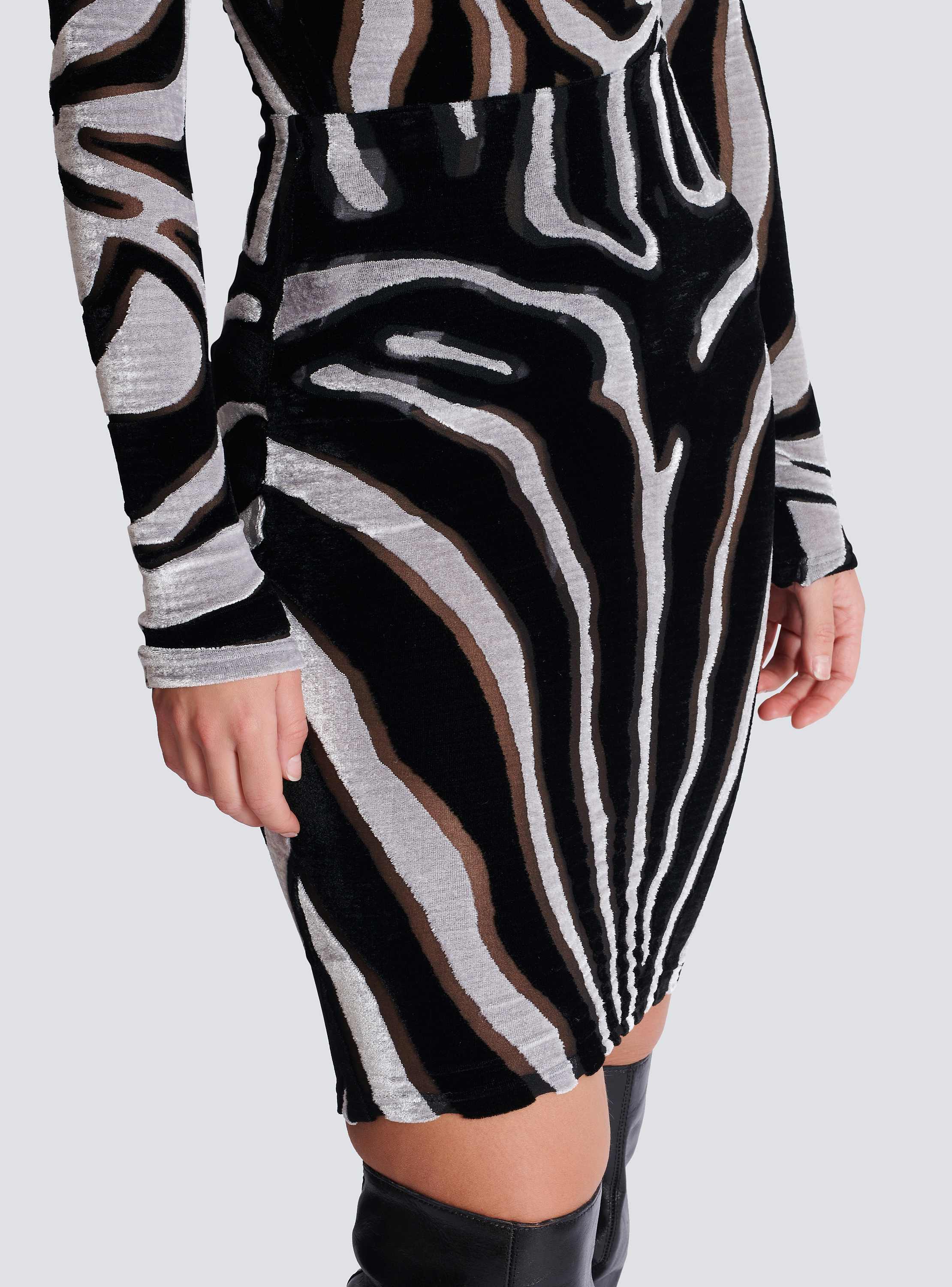 Zebra-print velvet pencil skirt