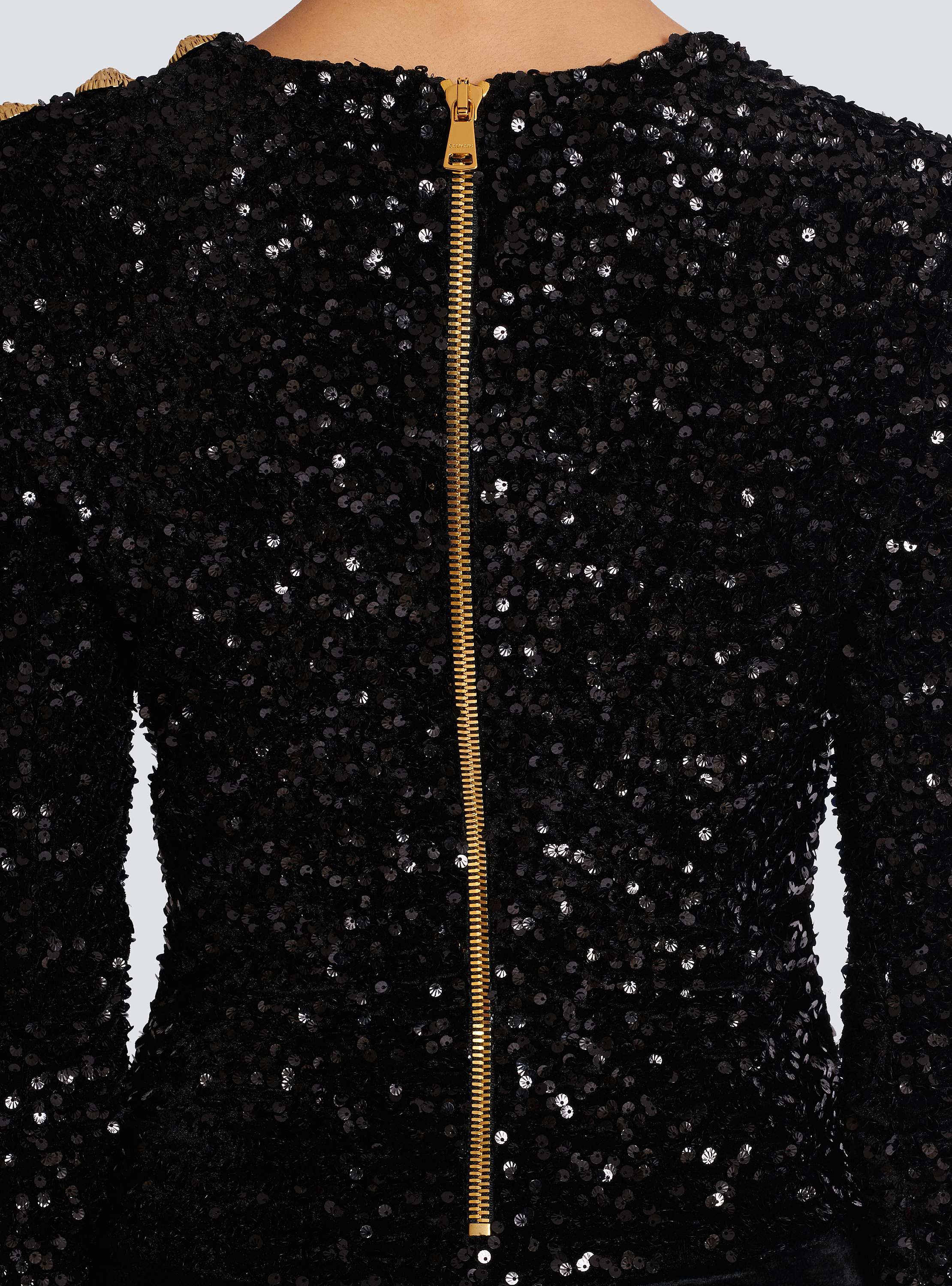 Robe courte drap&eacute;e &agrave; paillettes et velours