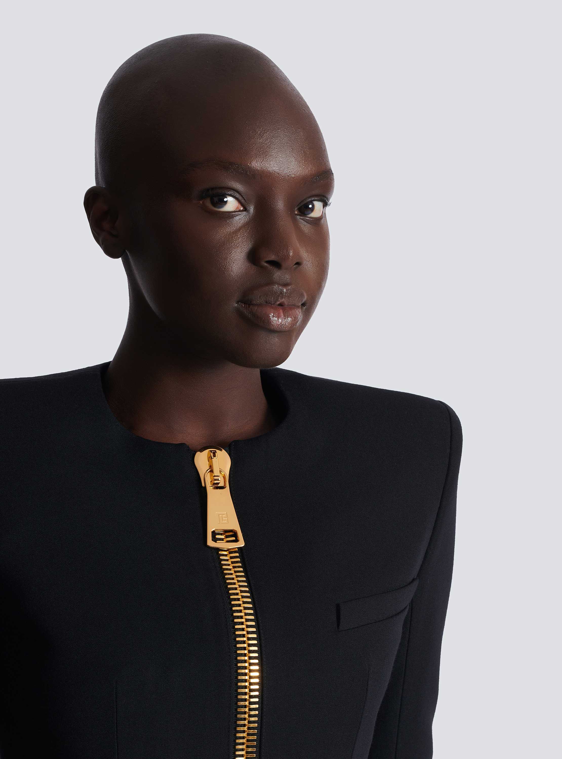 Cropped jacket in grain de poudre wool