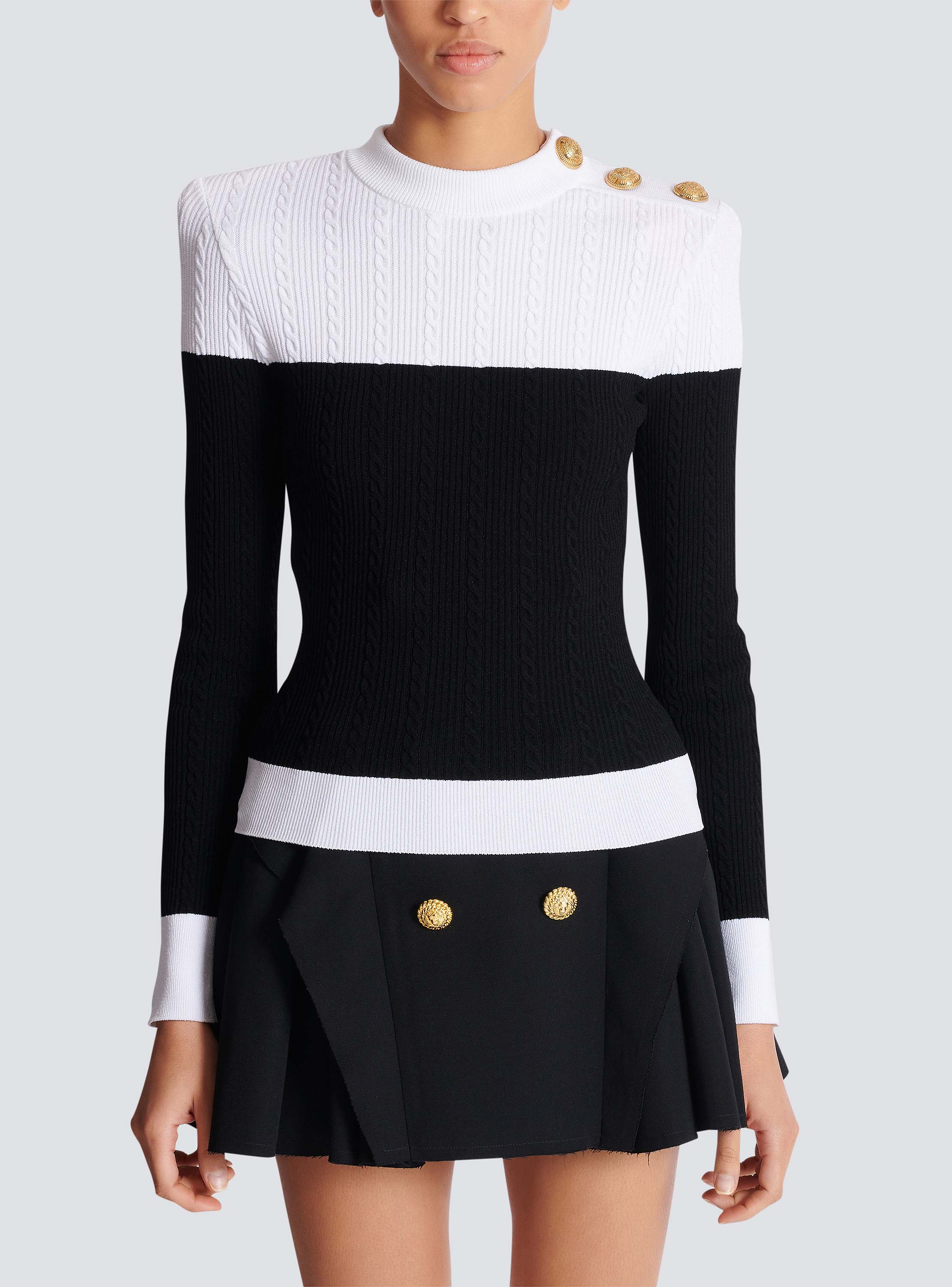 新品 BALMAIN ブラック ストライプ ニット XS 肩ボタン付 Long-sleeved two-tone knit top black black - Women | BALMAIN