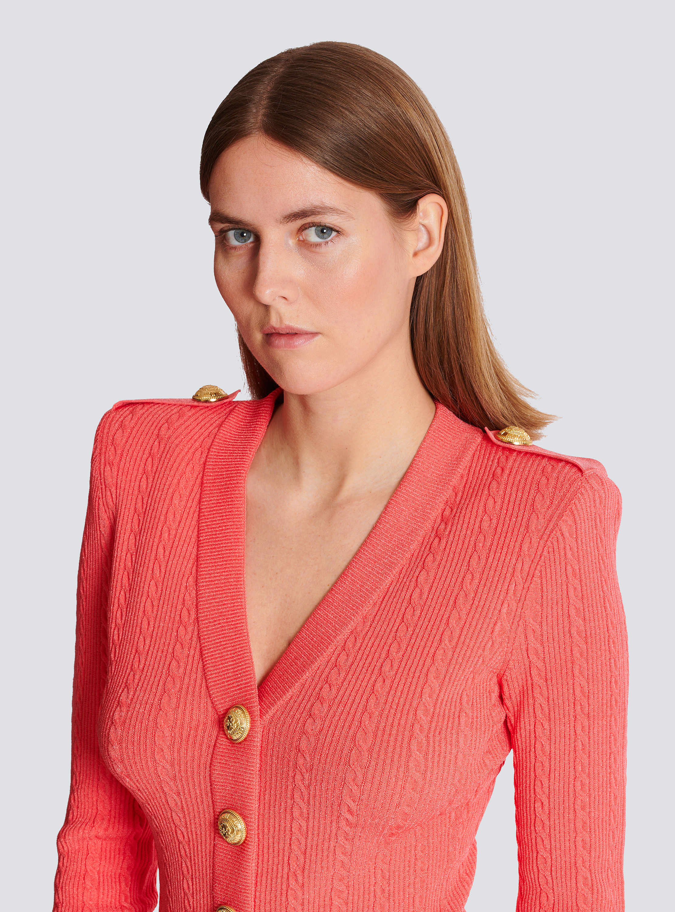 Long-sleeved cable-knit cardigan