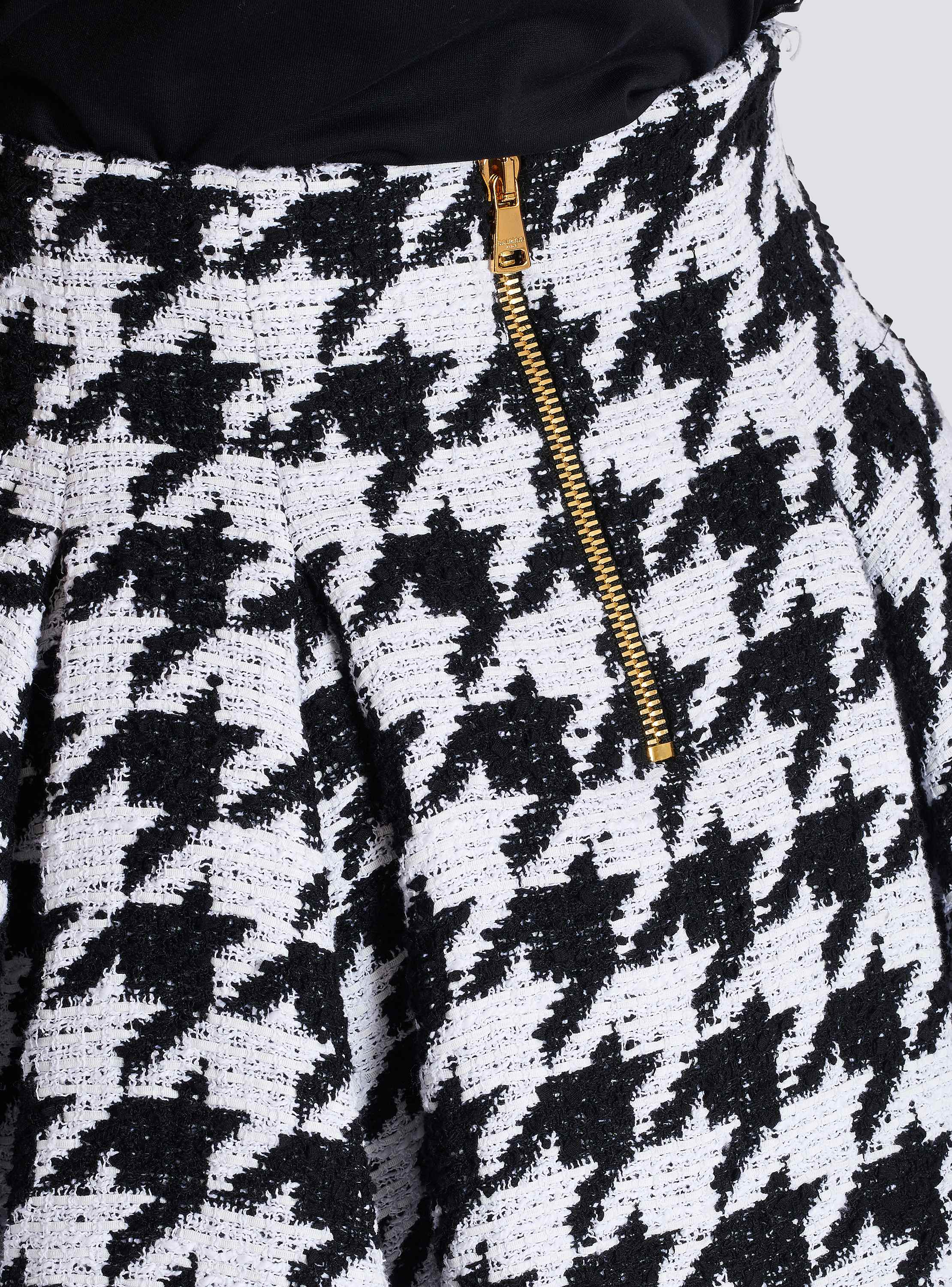 A-line pleated houndstooth tweed skirt