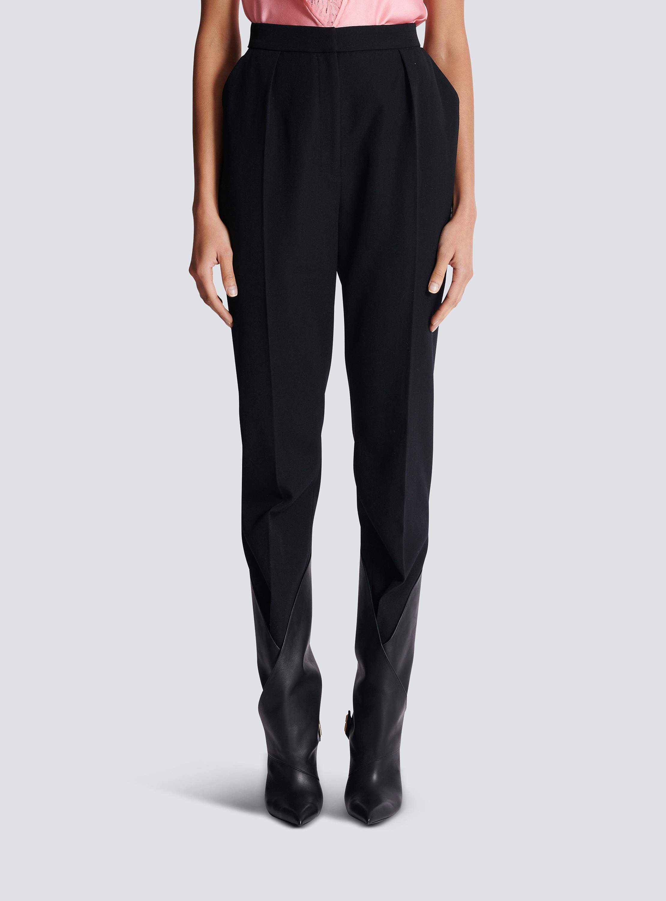 パンツ BALMAIN Woman Pants Black FF1PN190WC09 0PA High-waisted grain de poudre trousers - Women | BALMAIN