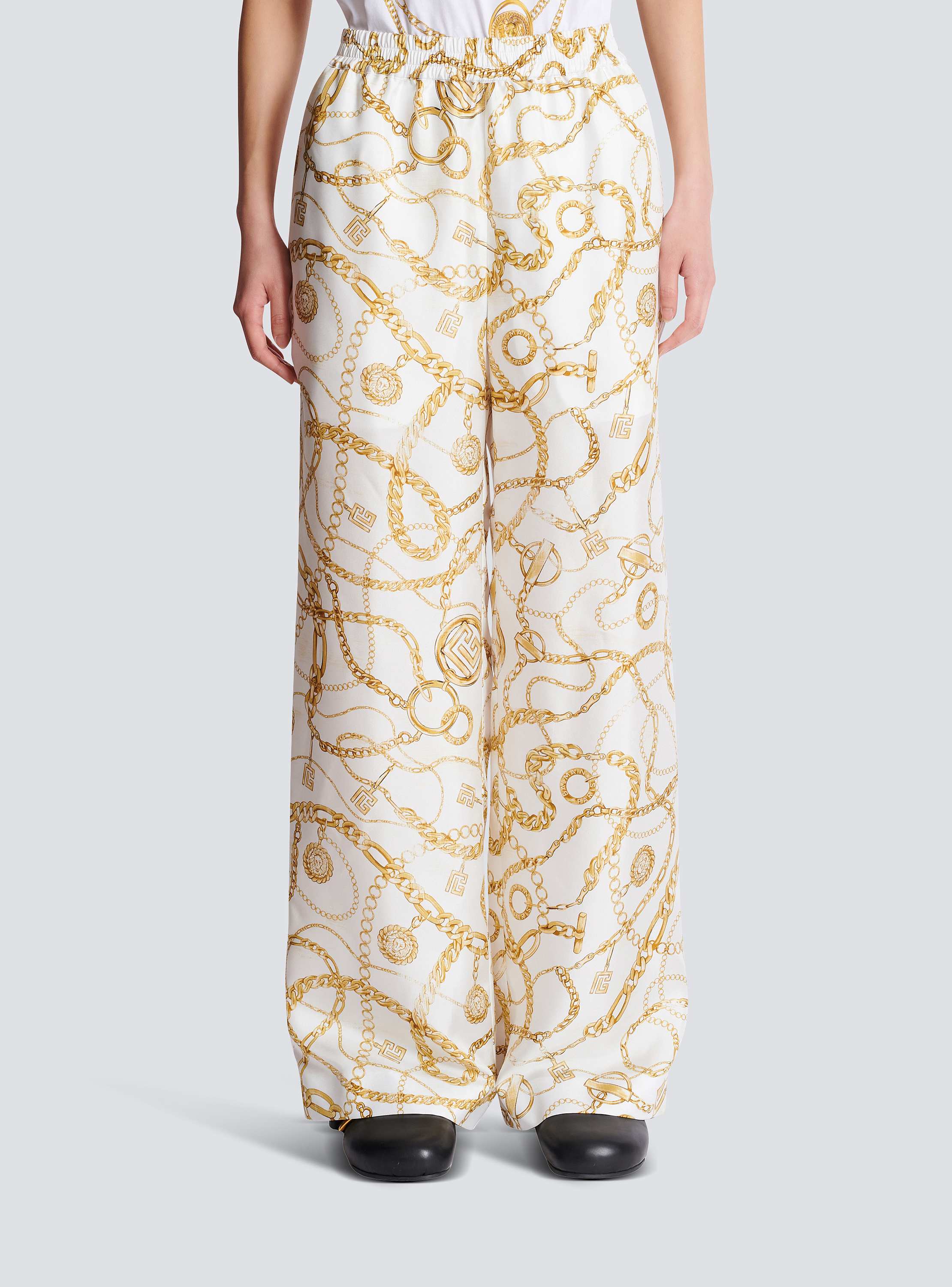 Flowing printed silk trousers with Balmain Chains pattern