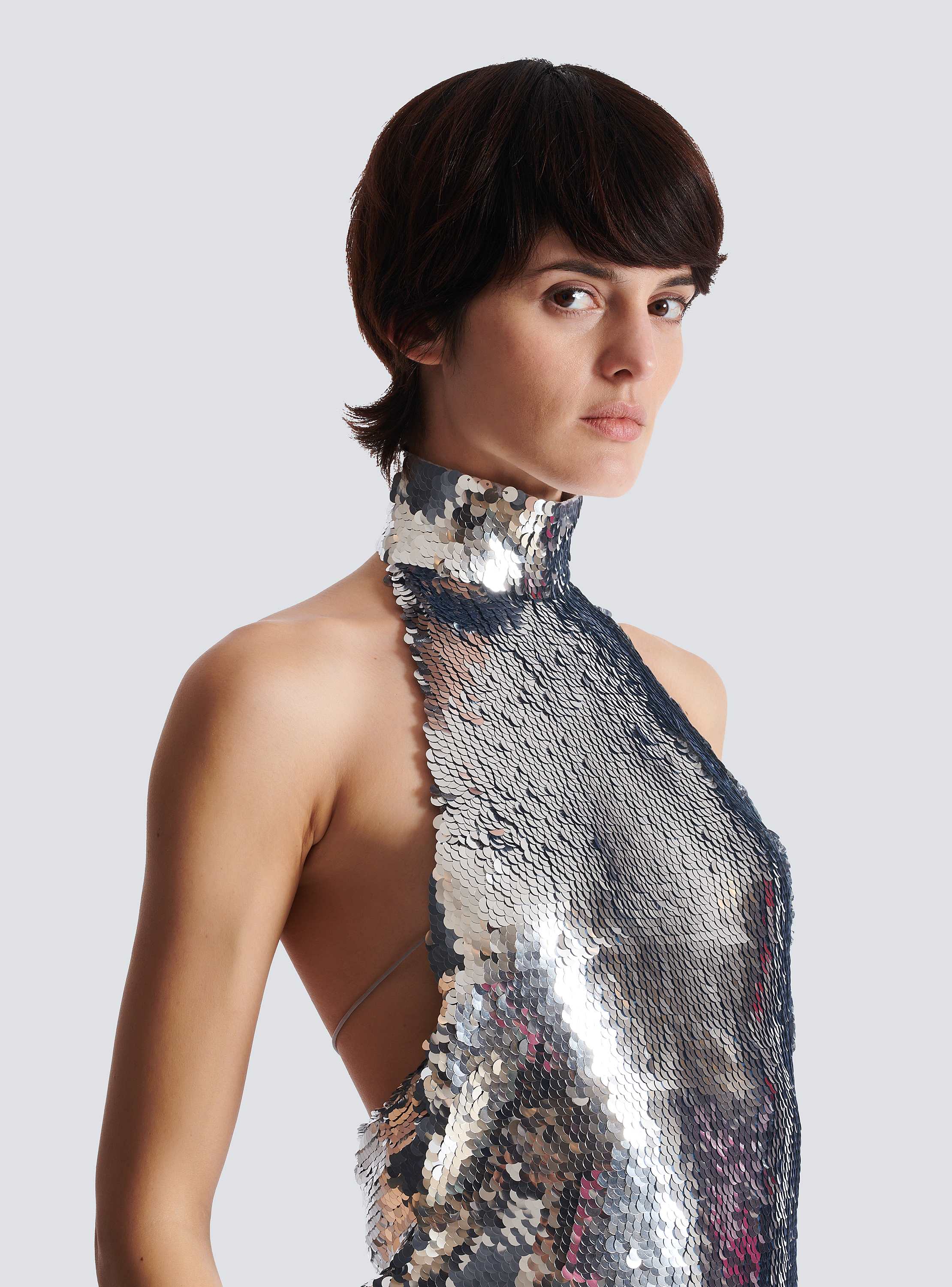 Short sequinned halterneck dress