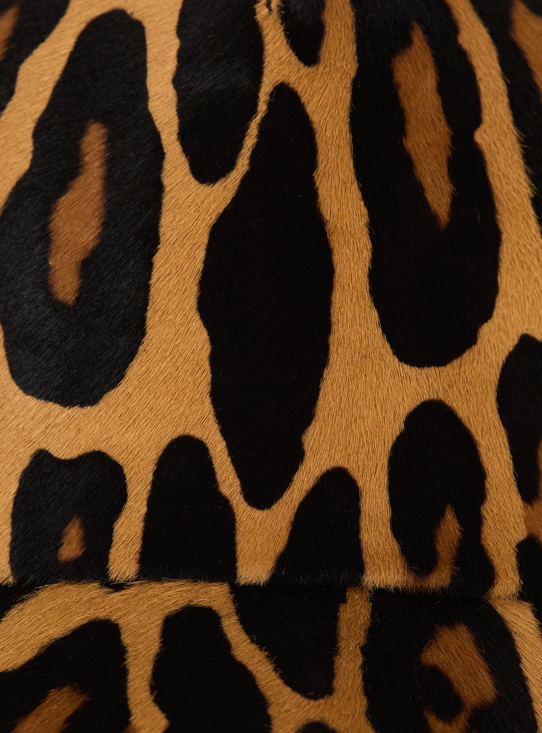 Ponyskin-style leather cap with leopard pattern - Women