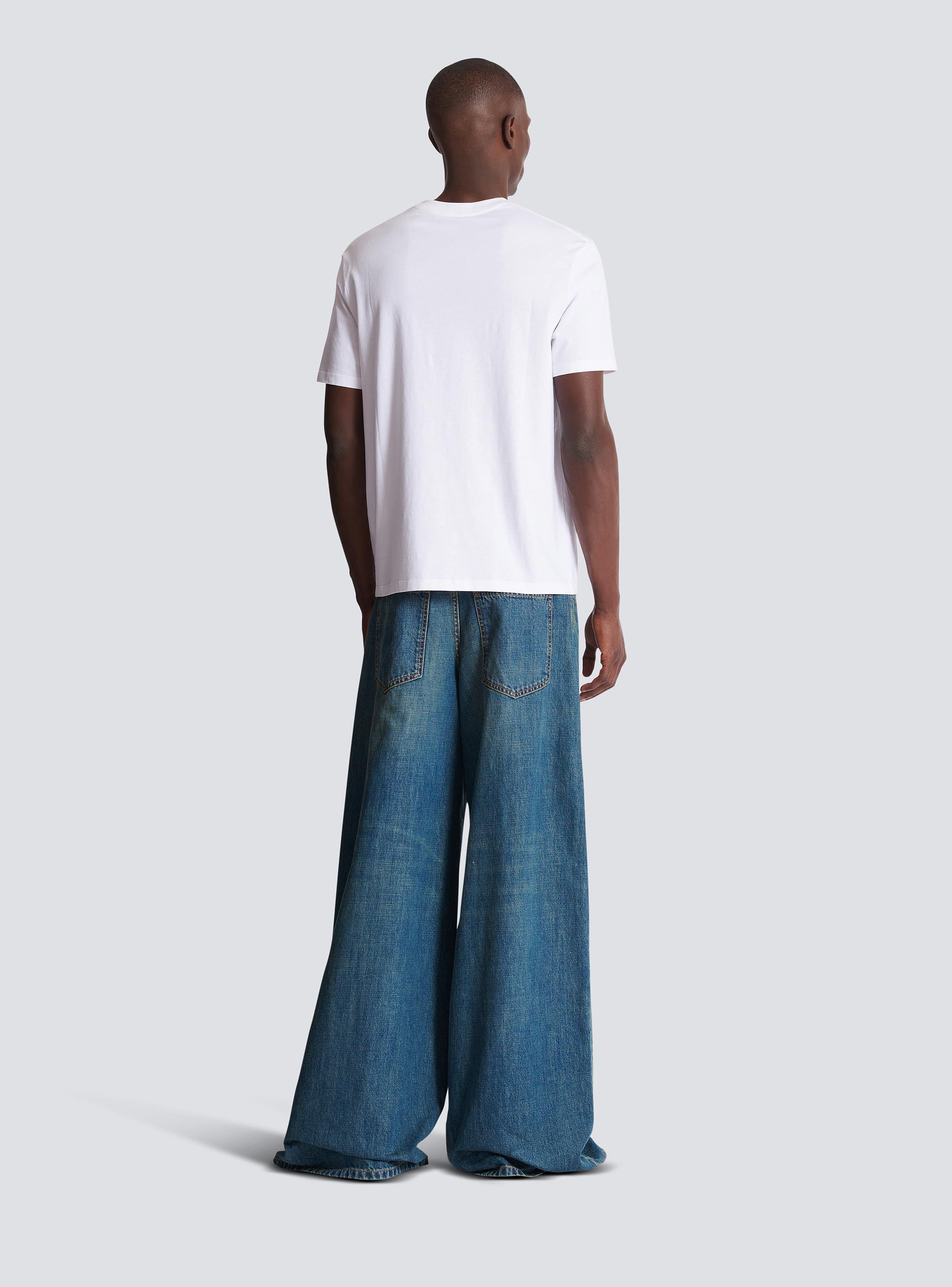 Short-sleeved T-shirt with College Emblem print