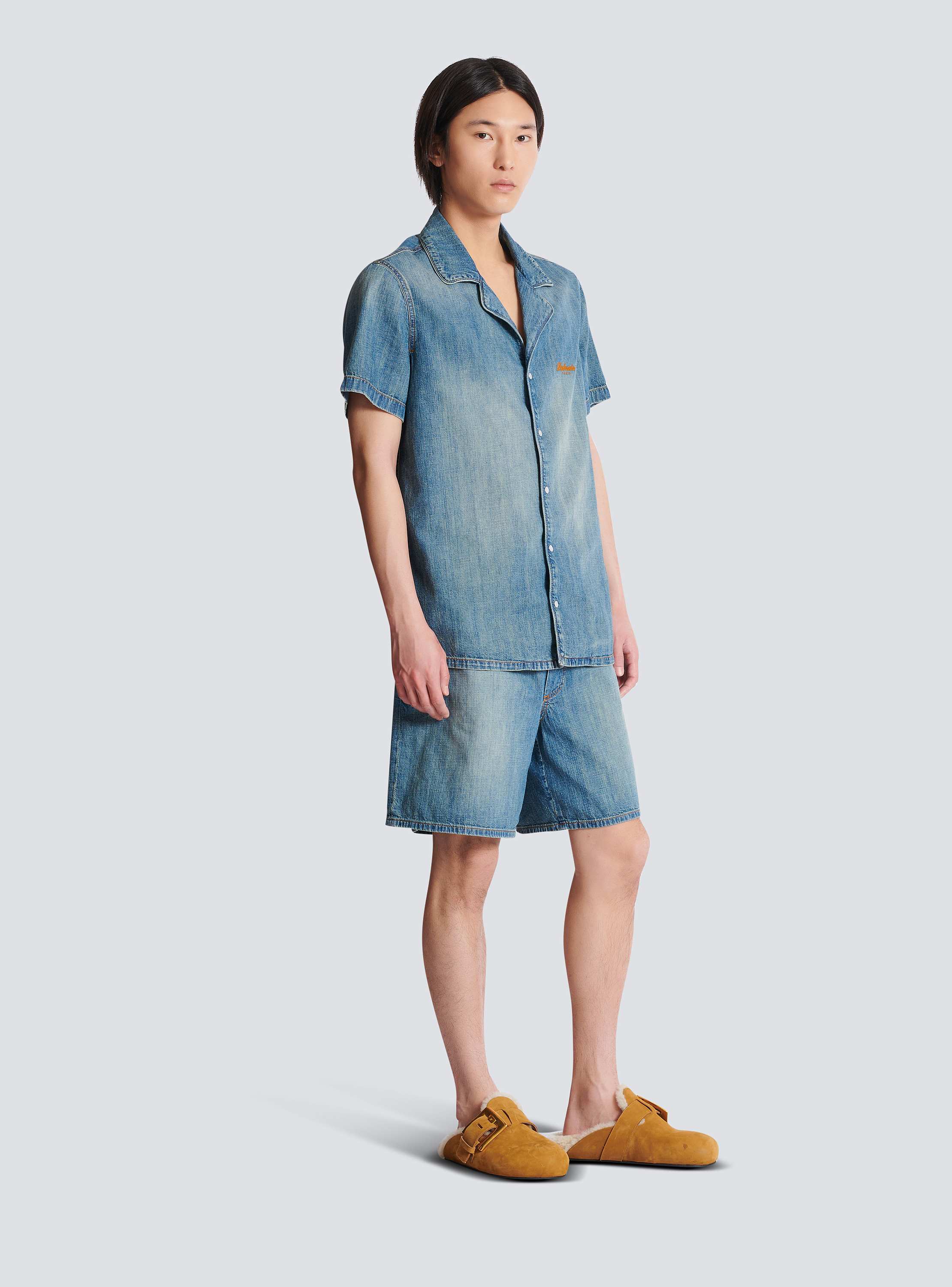 Short-sleeved pyjama shirt in faded denim