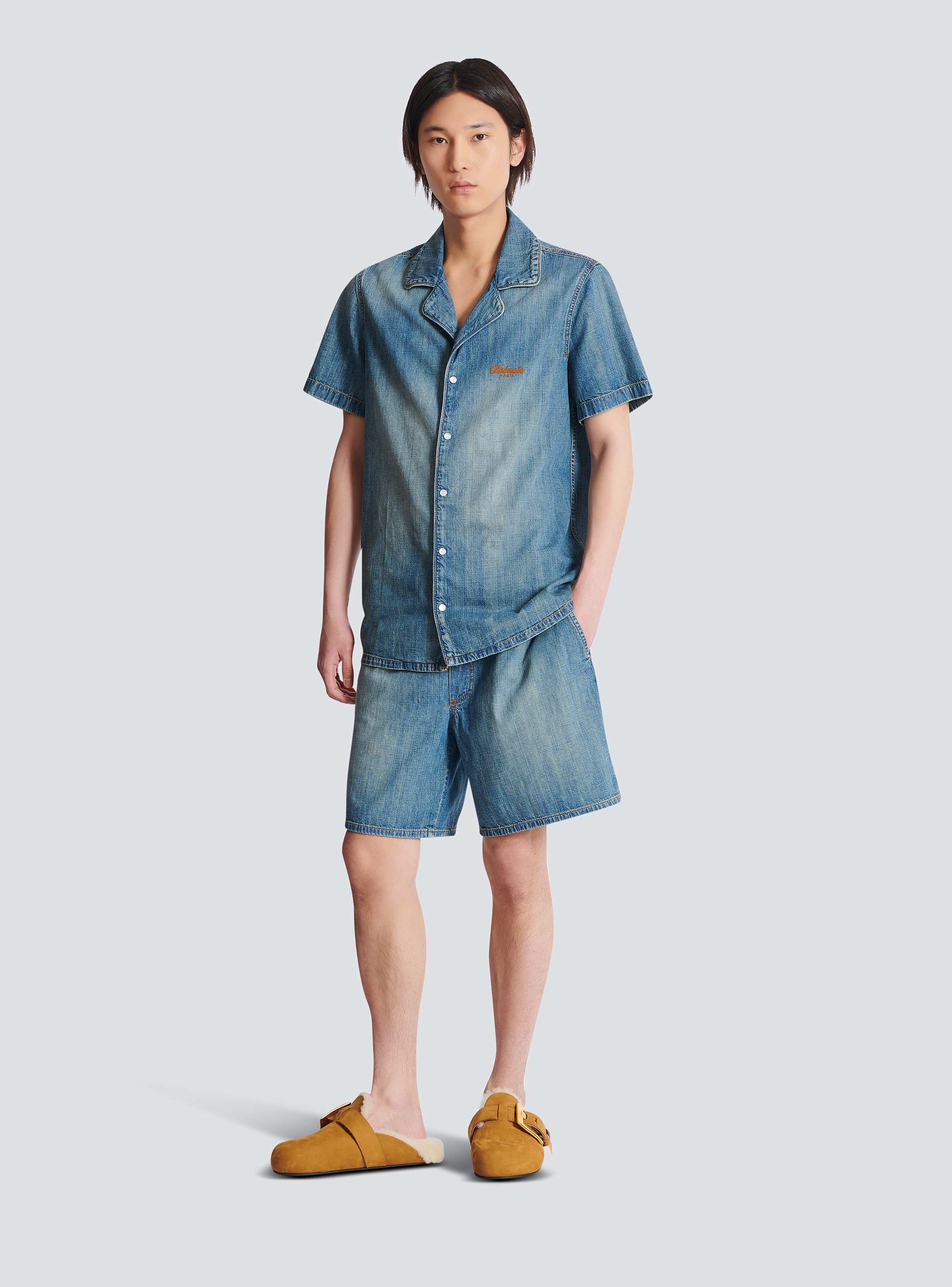 Short-sleeved pyjama shirt in faded denim