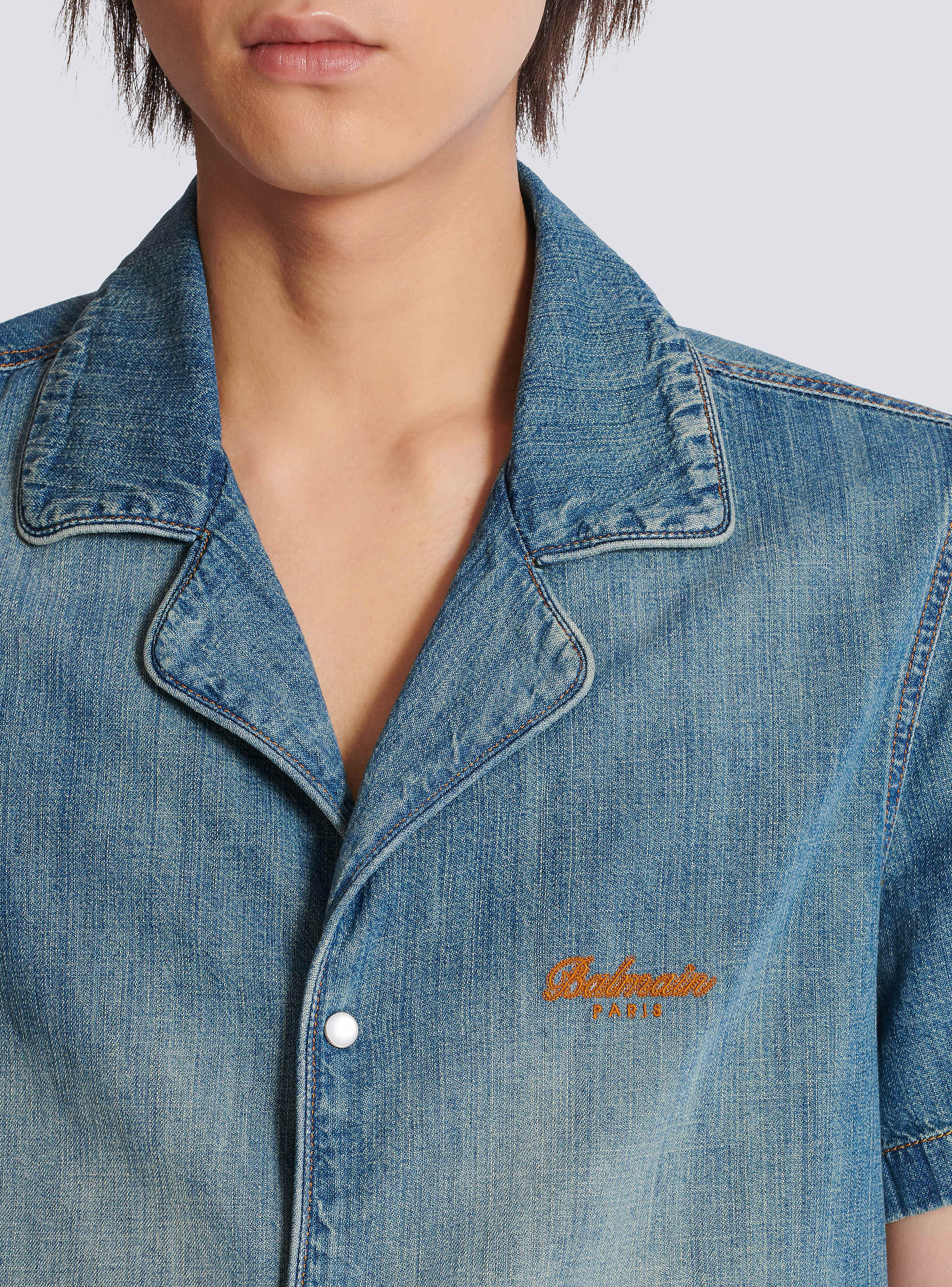 Short-sleeved pyjama shirt in faded denim