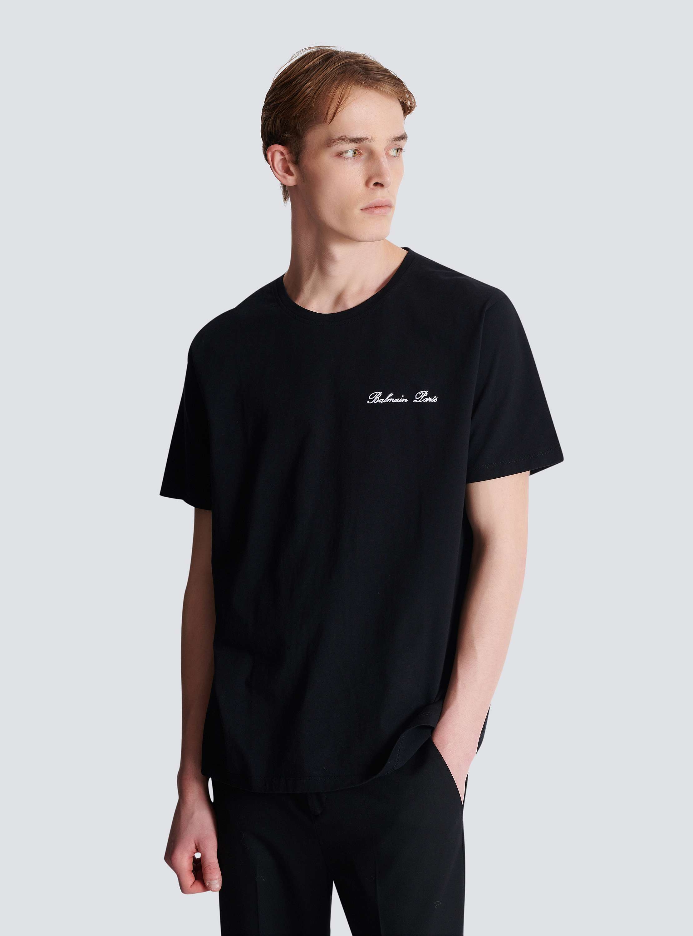 Tシャツ・カットソー BALMAIN Men Tops DH1EG010BC68EAB Black Embroidered Balmain Signature T-shirt - Men | BALMAIN