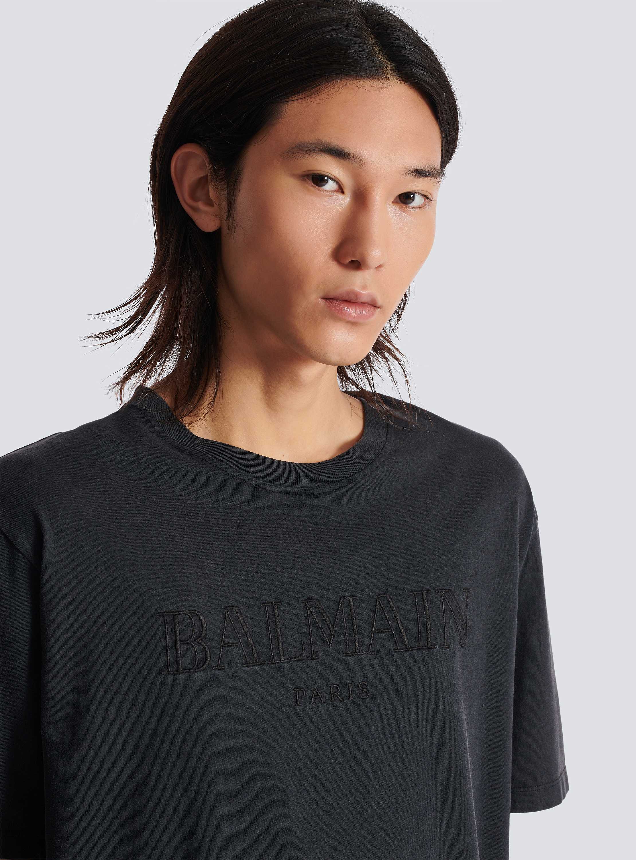 【関税込み】Balmain ブラック Vintage Balmain 刺繍 Tシャツ Balmain Vintage Gel Cotton Slim-Fit T-Shirt | Saks Fifth Avenue