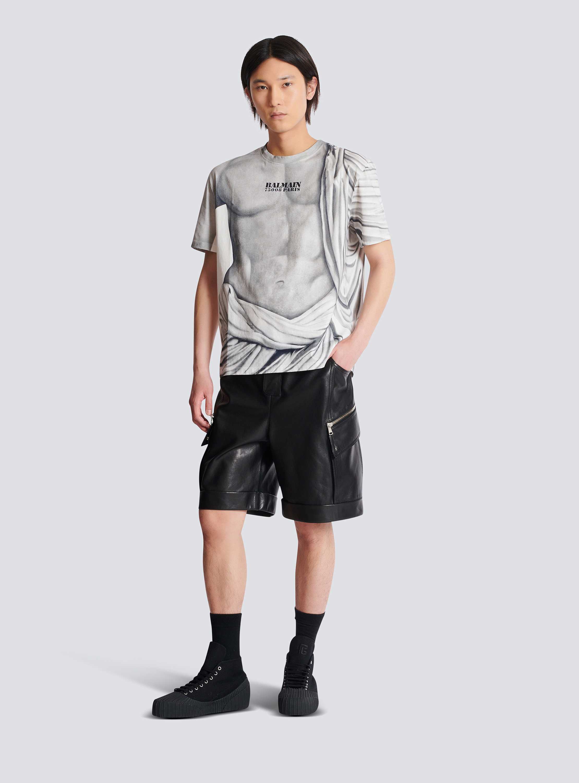 Logo T-shirt with Statue print