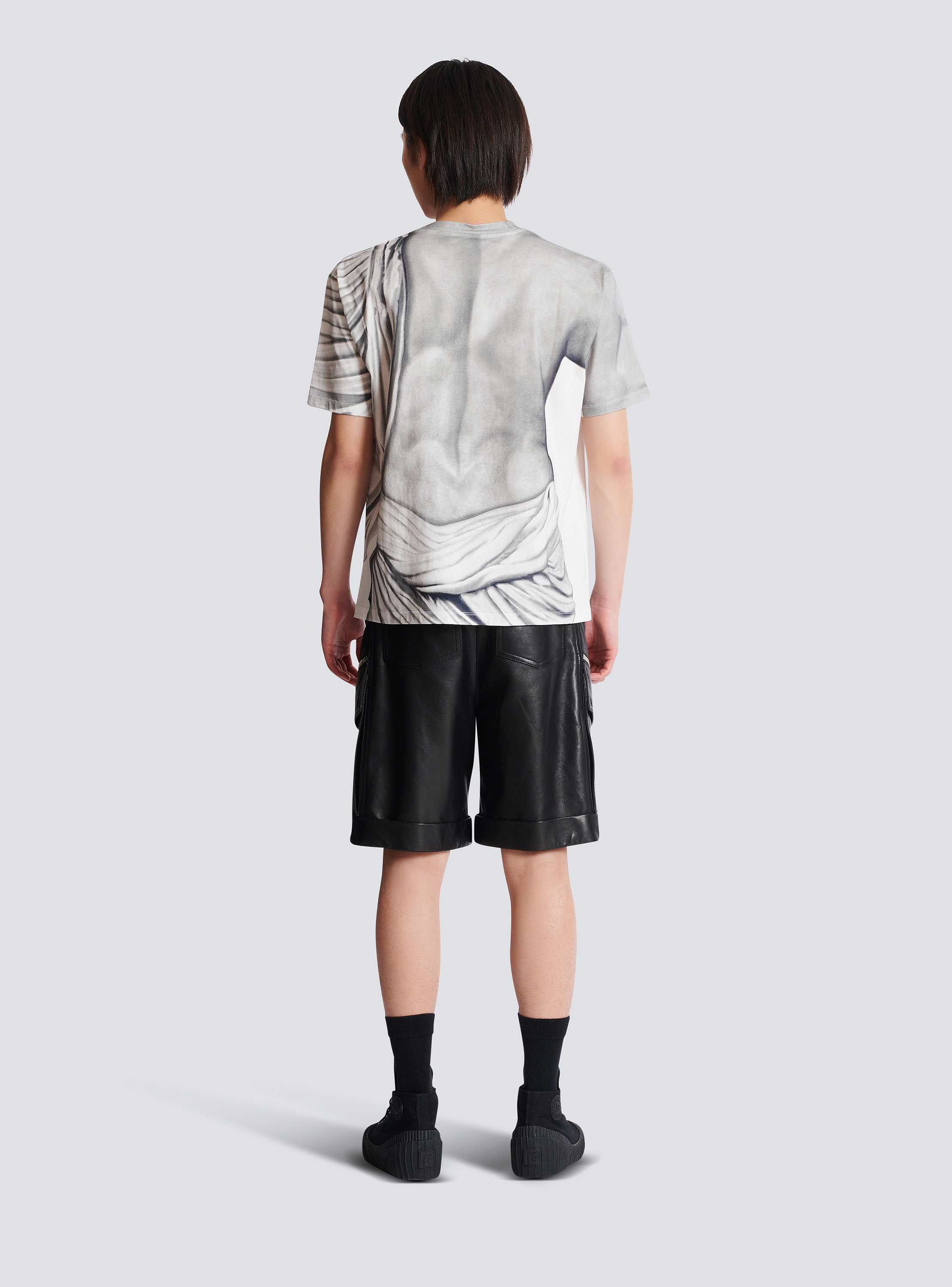 Logo T-shirt with Statue print