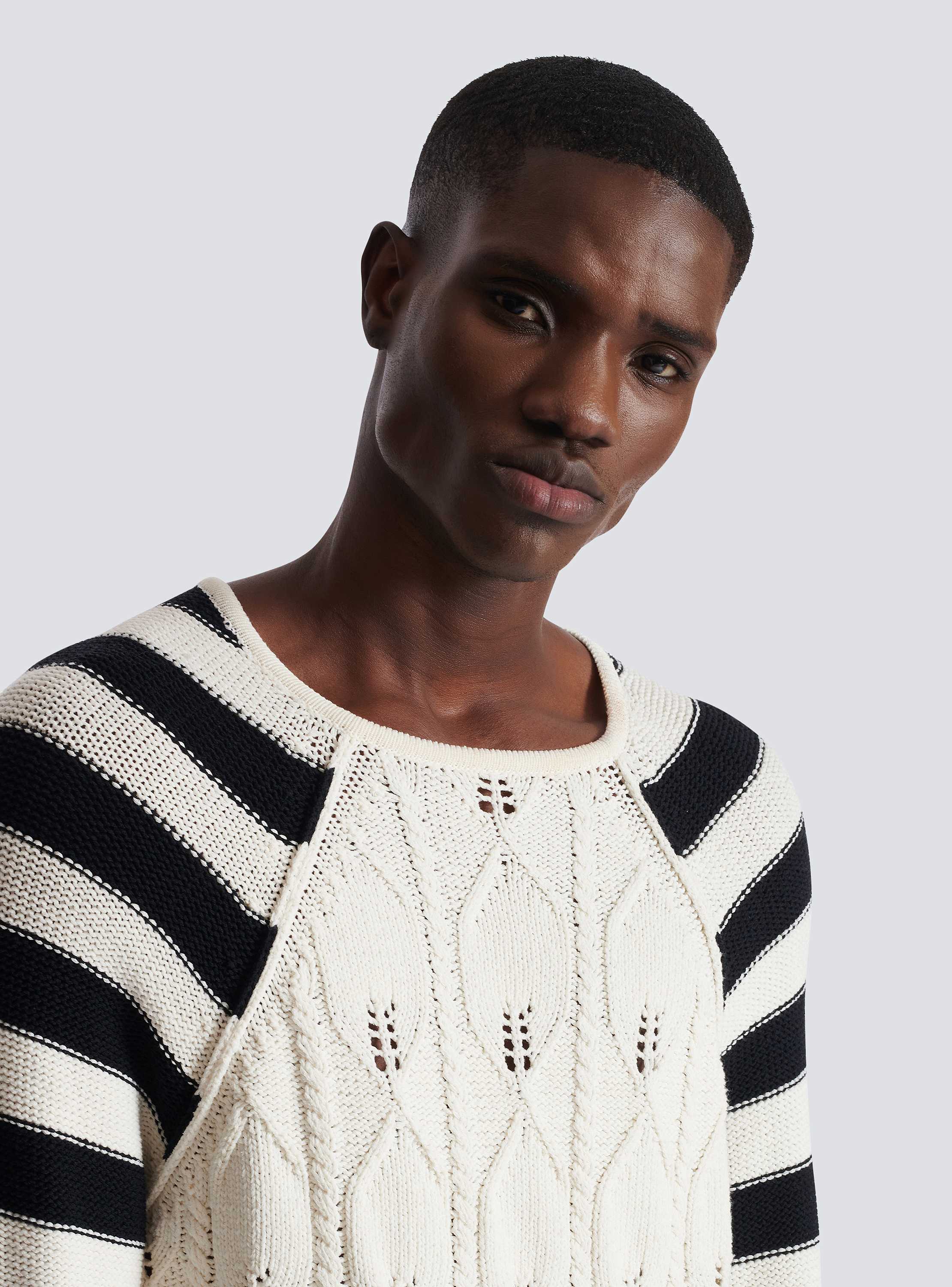 Cable knit jumper