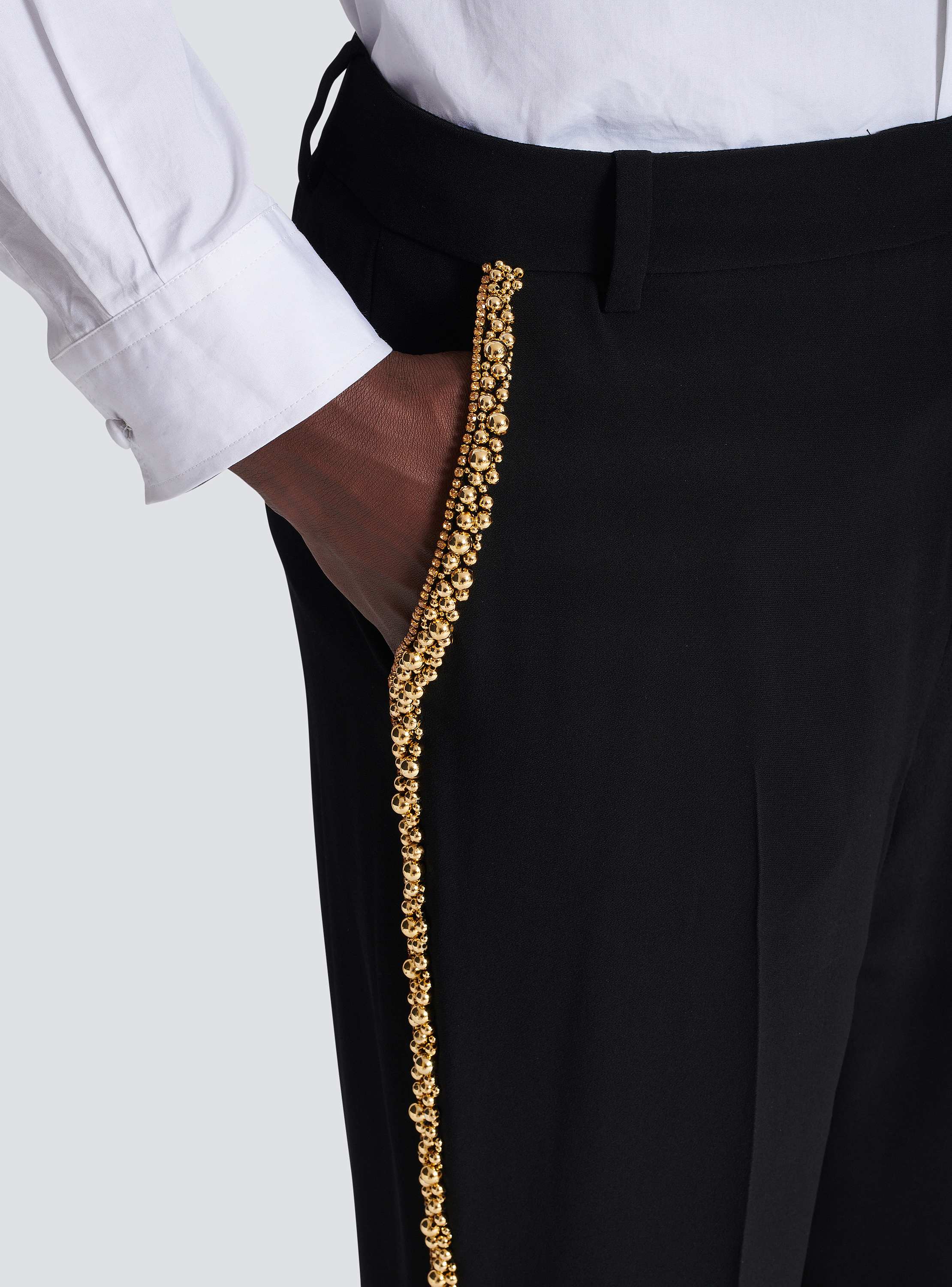 BALMAIN ripped corduroy trousers 30 ブラック 送料無料【50%OFF】新品【正規】BALMAIN HOMME（バルマンオム