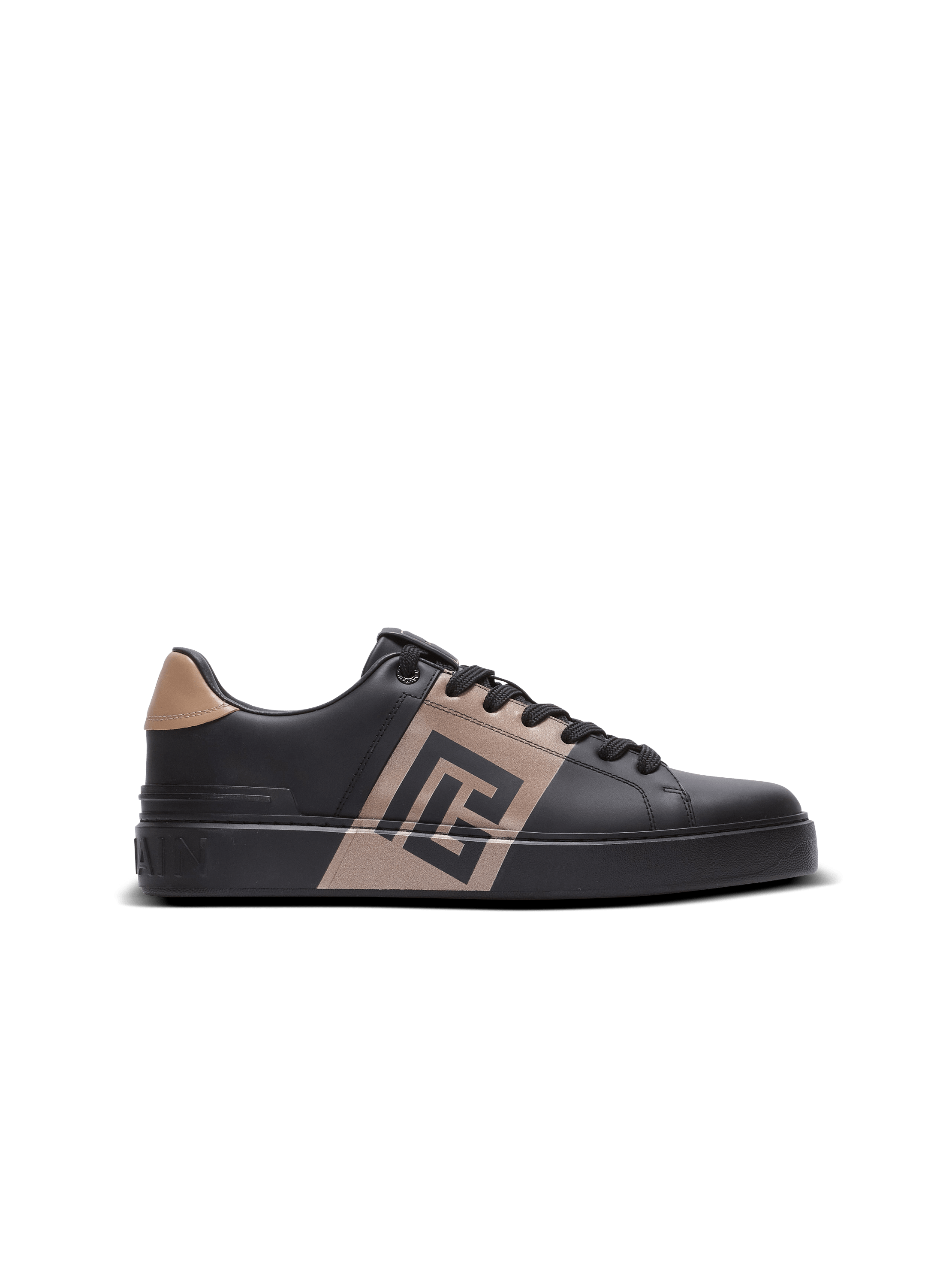 B-Court trainers in calfskin