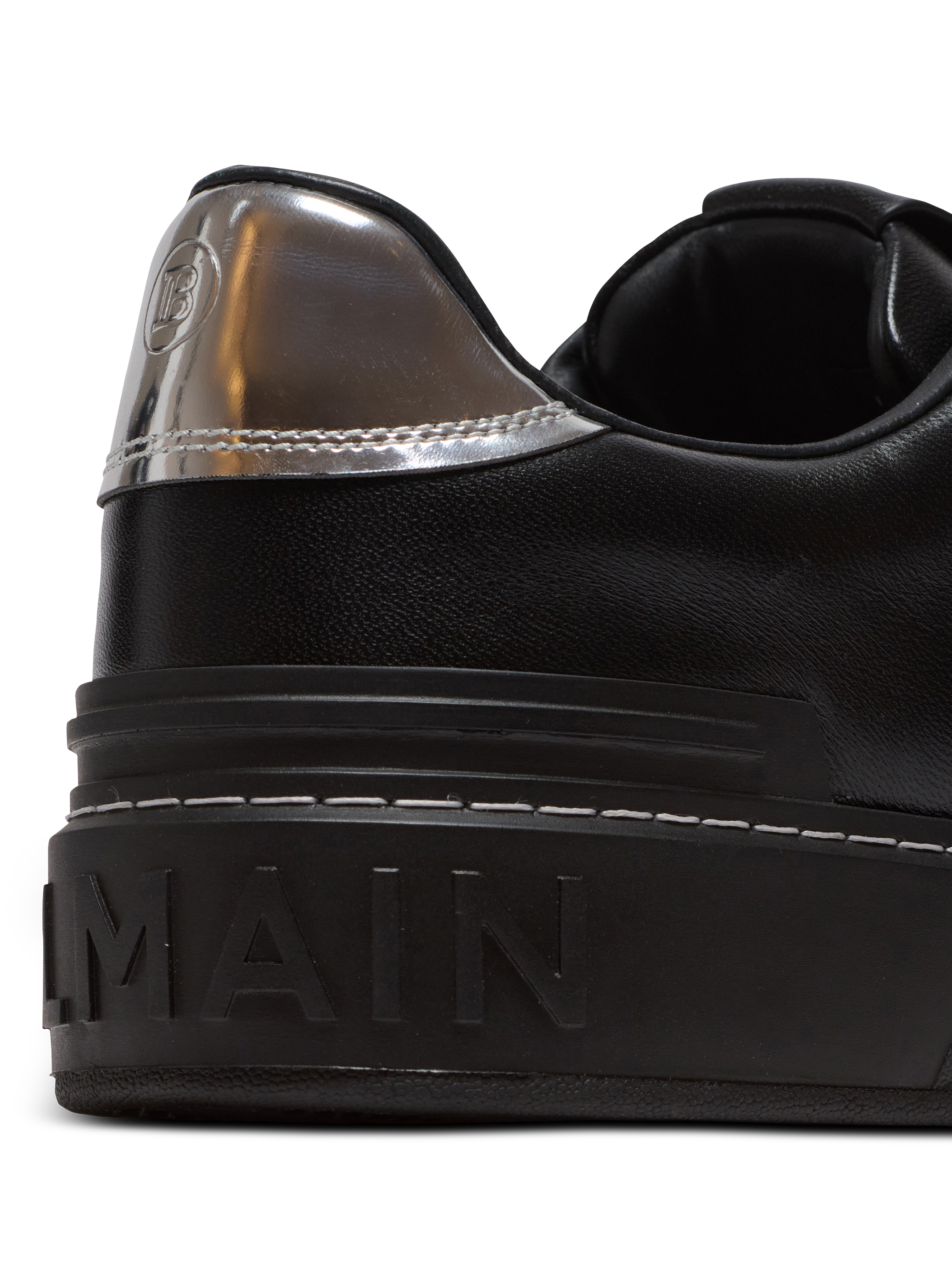 B-Court trainers in calfskin