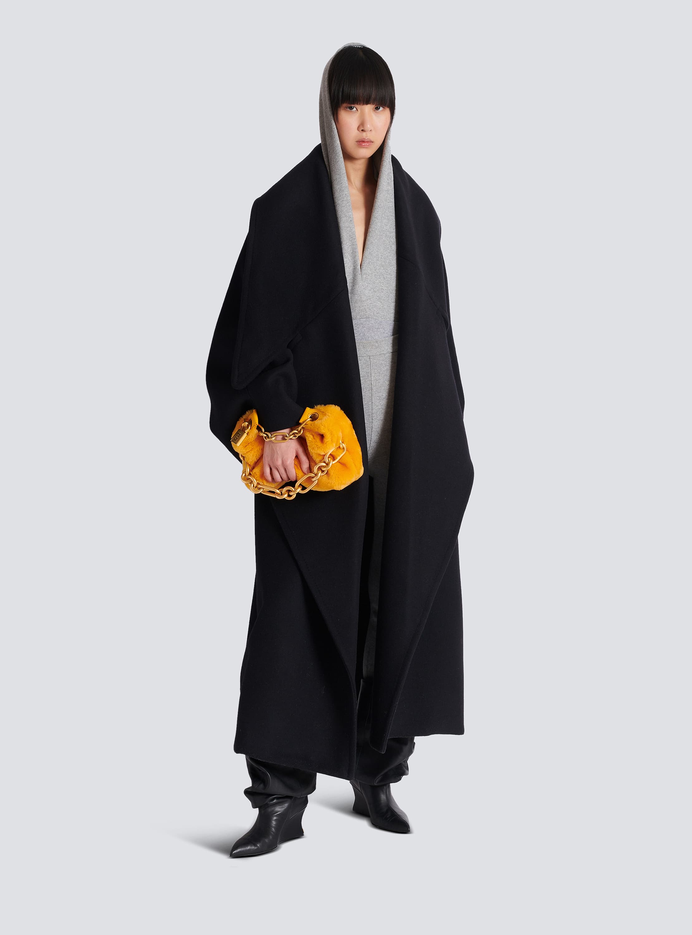 Mini Sync bag in shearling