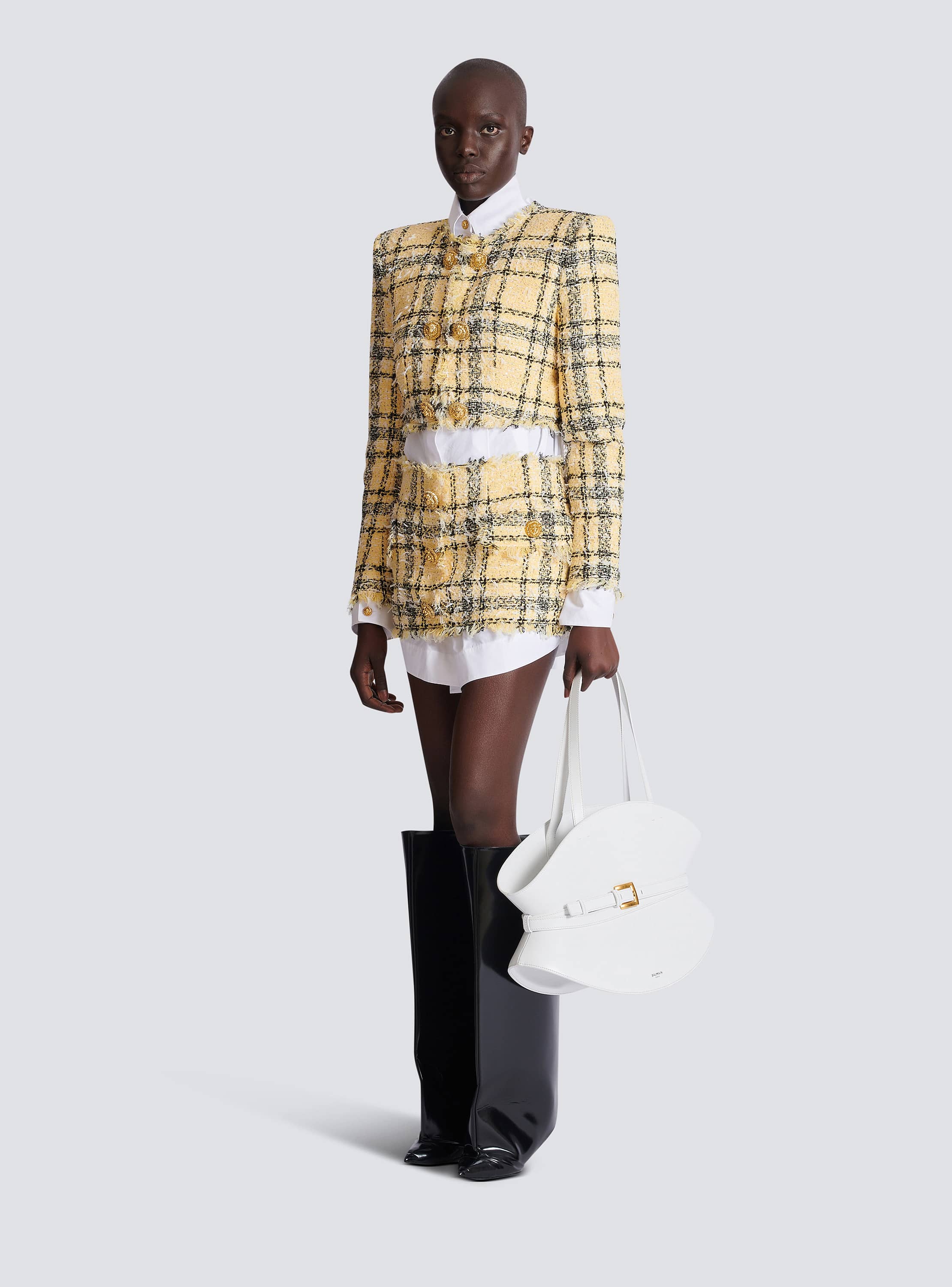 Medium Shuffle bag in calfskin leather