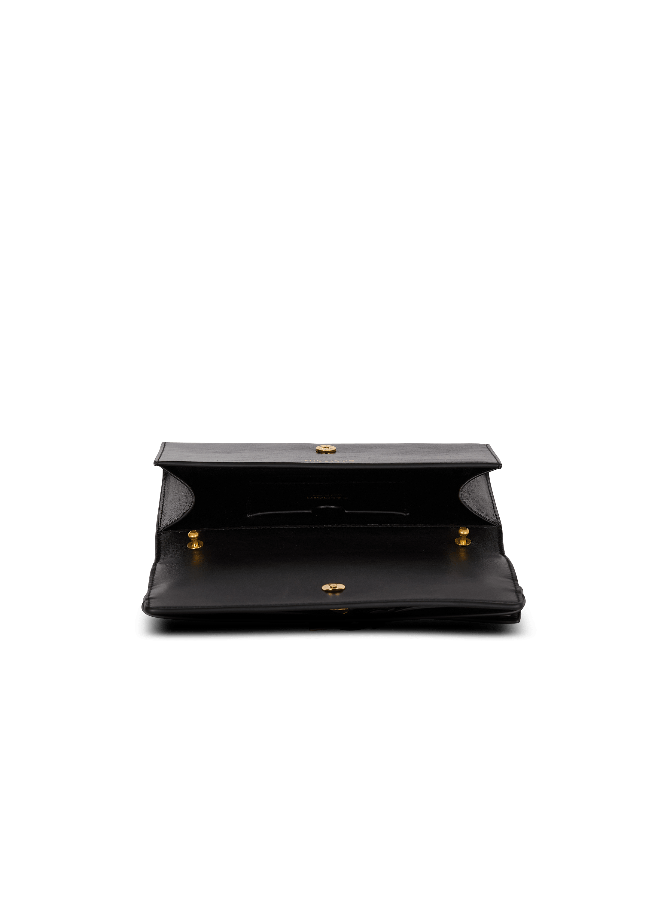 Crinkled leather wallet with Shuffle chain