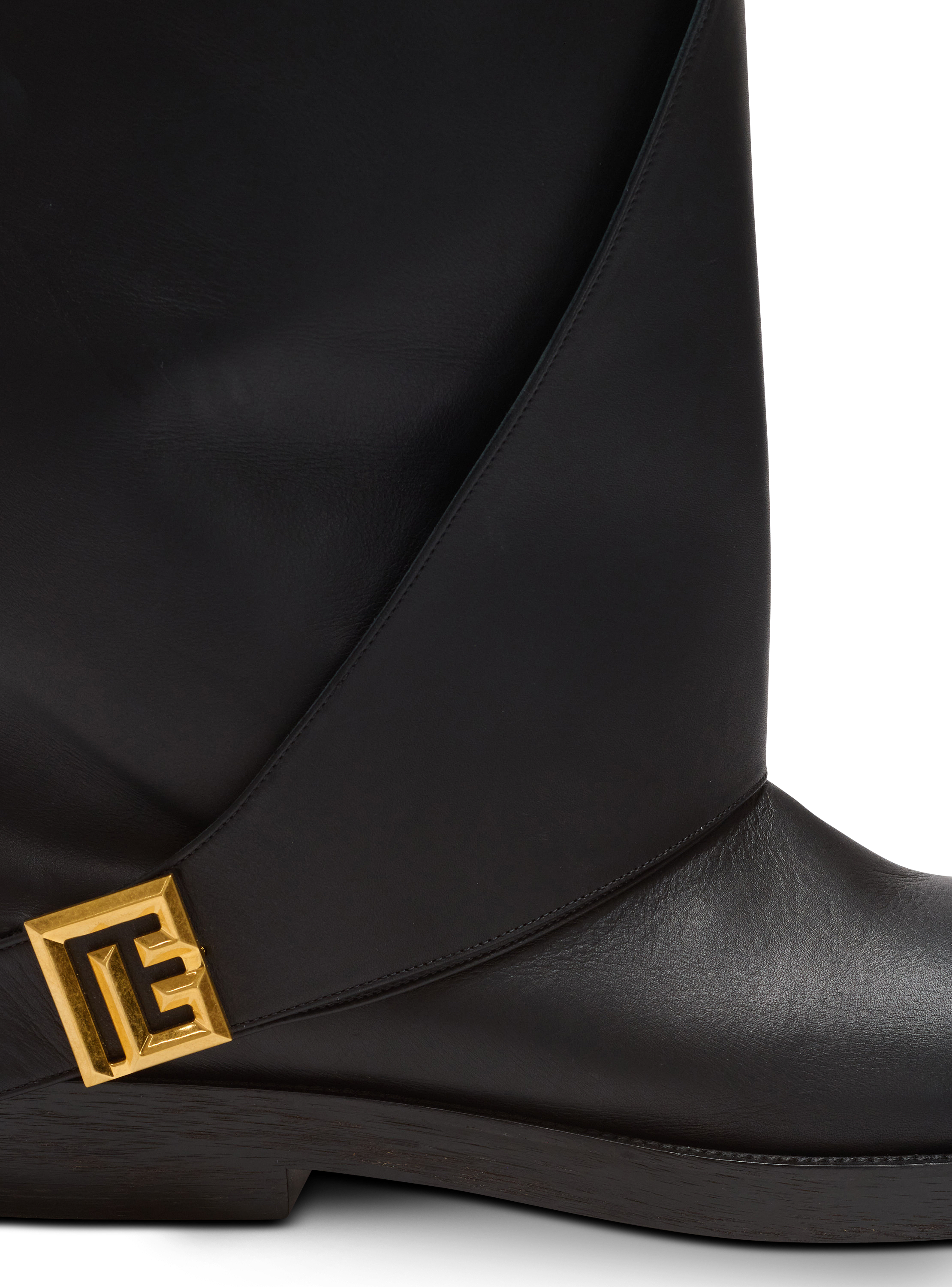 ショートブーツ・ブーティ BALMAIN EN1TE108LTBC 0PA Ankle Boots black leather boot Leather ankle boots in black - Balmain Kids | Mytheresa