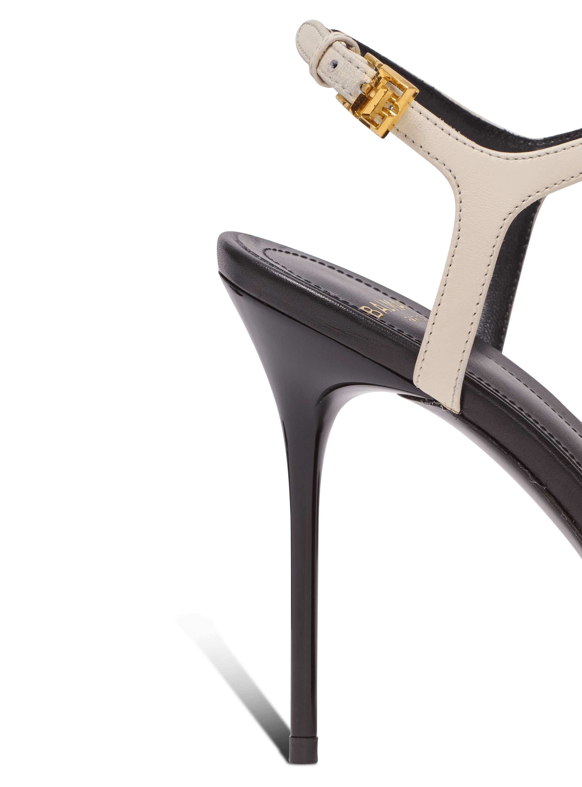 Sync leather sandals with heel