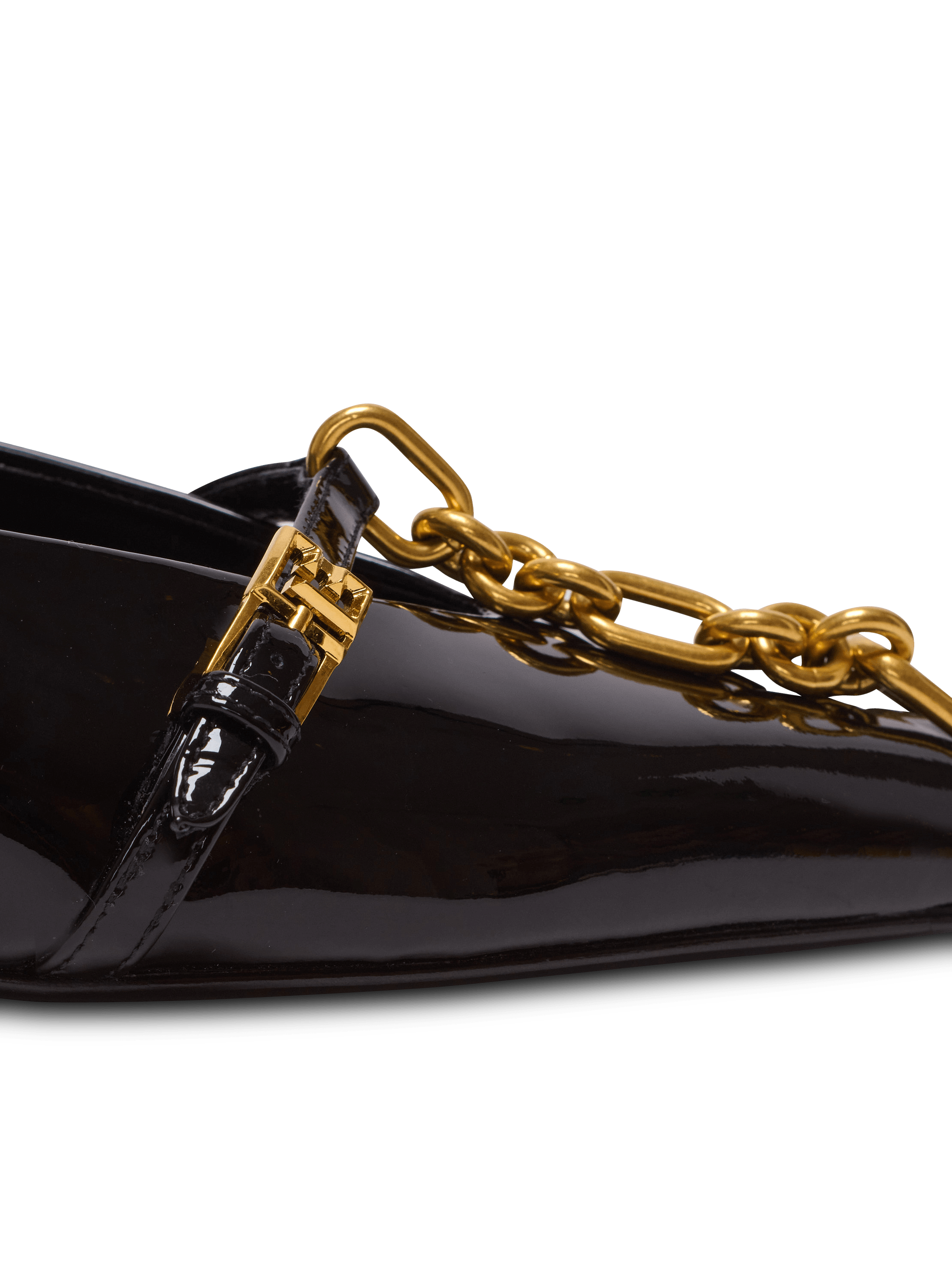 Sync patent leather mules with pointed toe