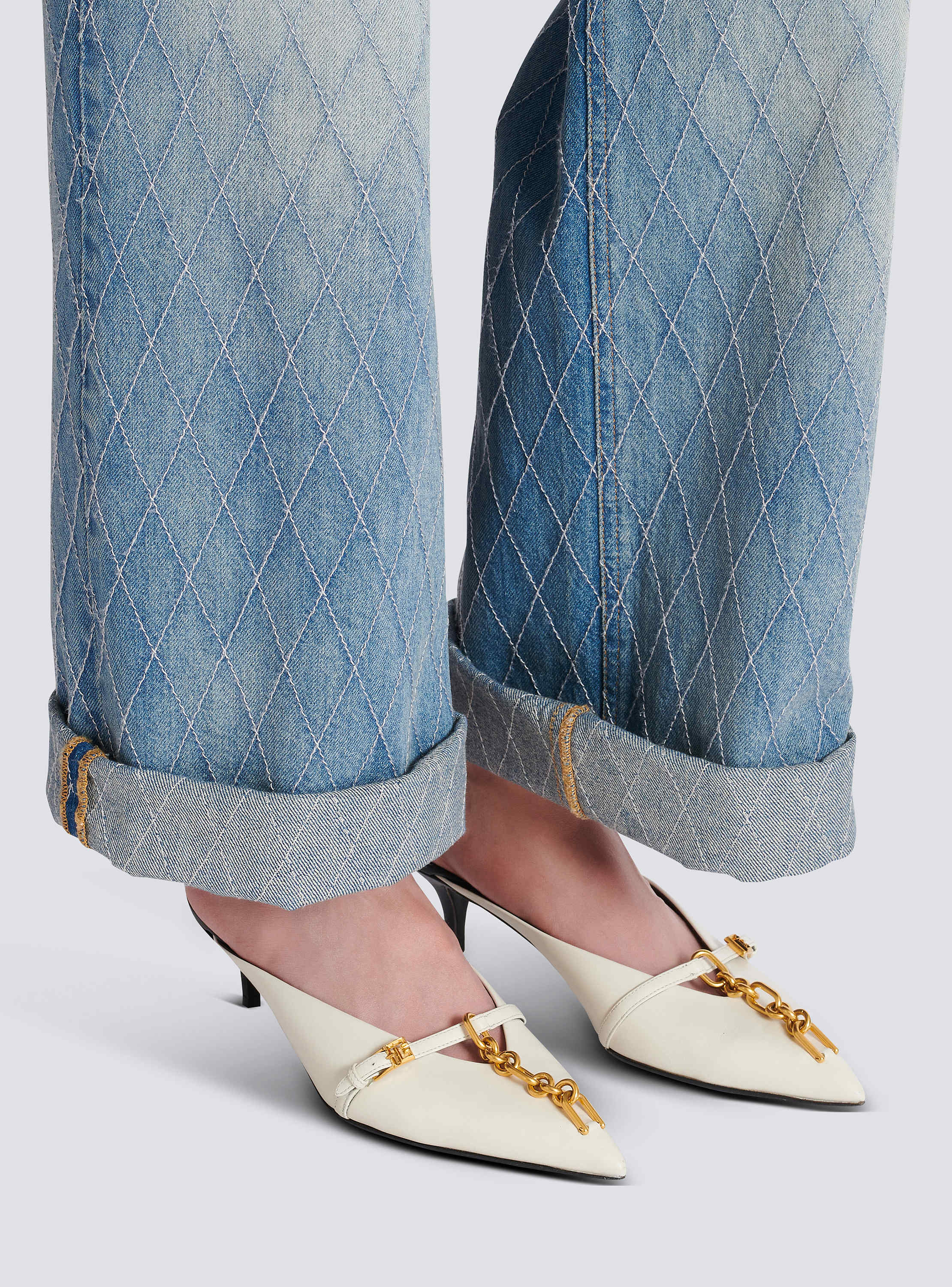 Sync leather mules with pointed toe