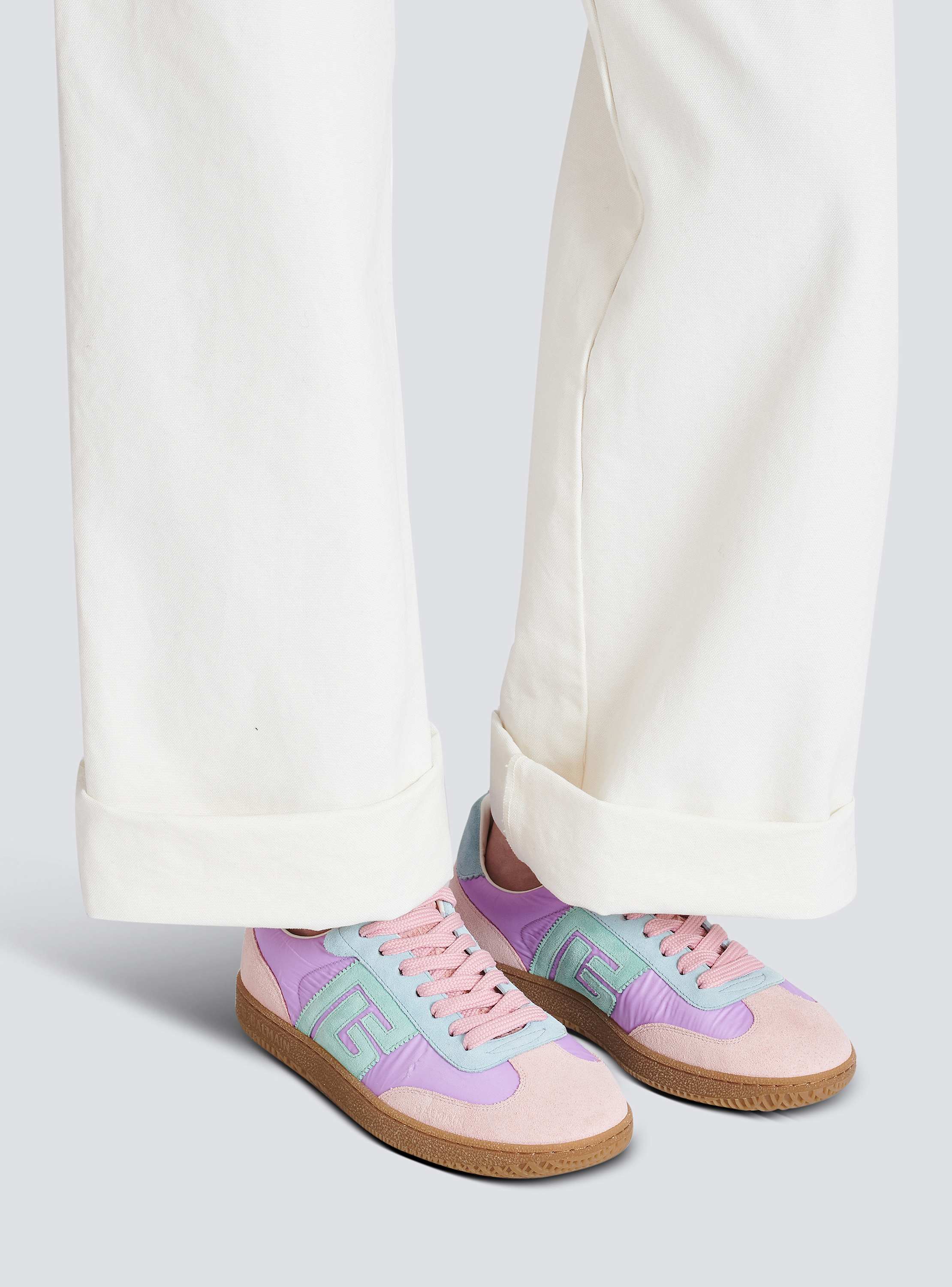 【関税＆送料込み】Balmain 'Balmain Swan' Sneakers Calfskin Balmain Swan trainers white - Men | BALMAIN