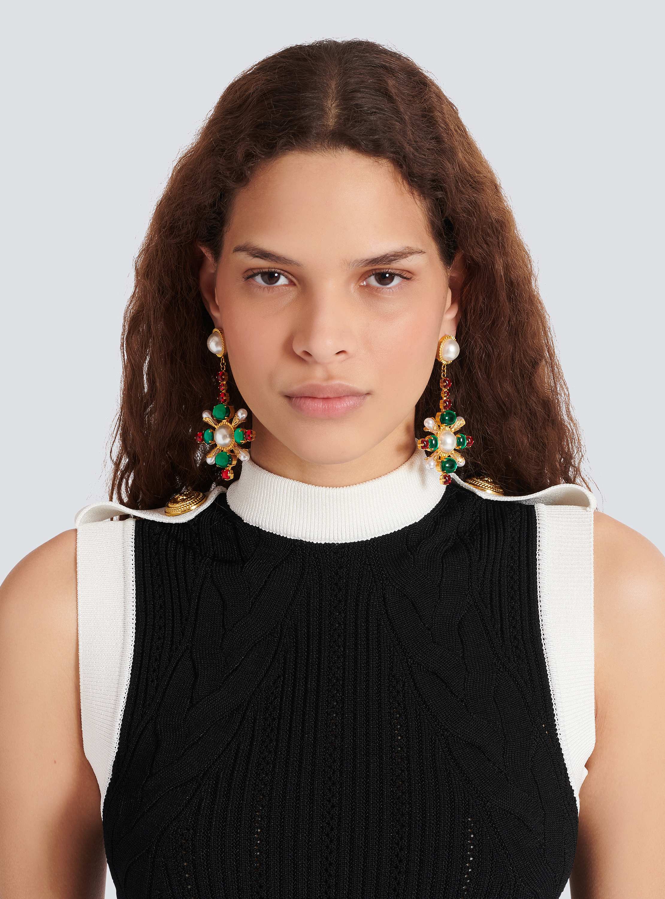 Baroque pendant earrings