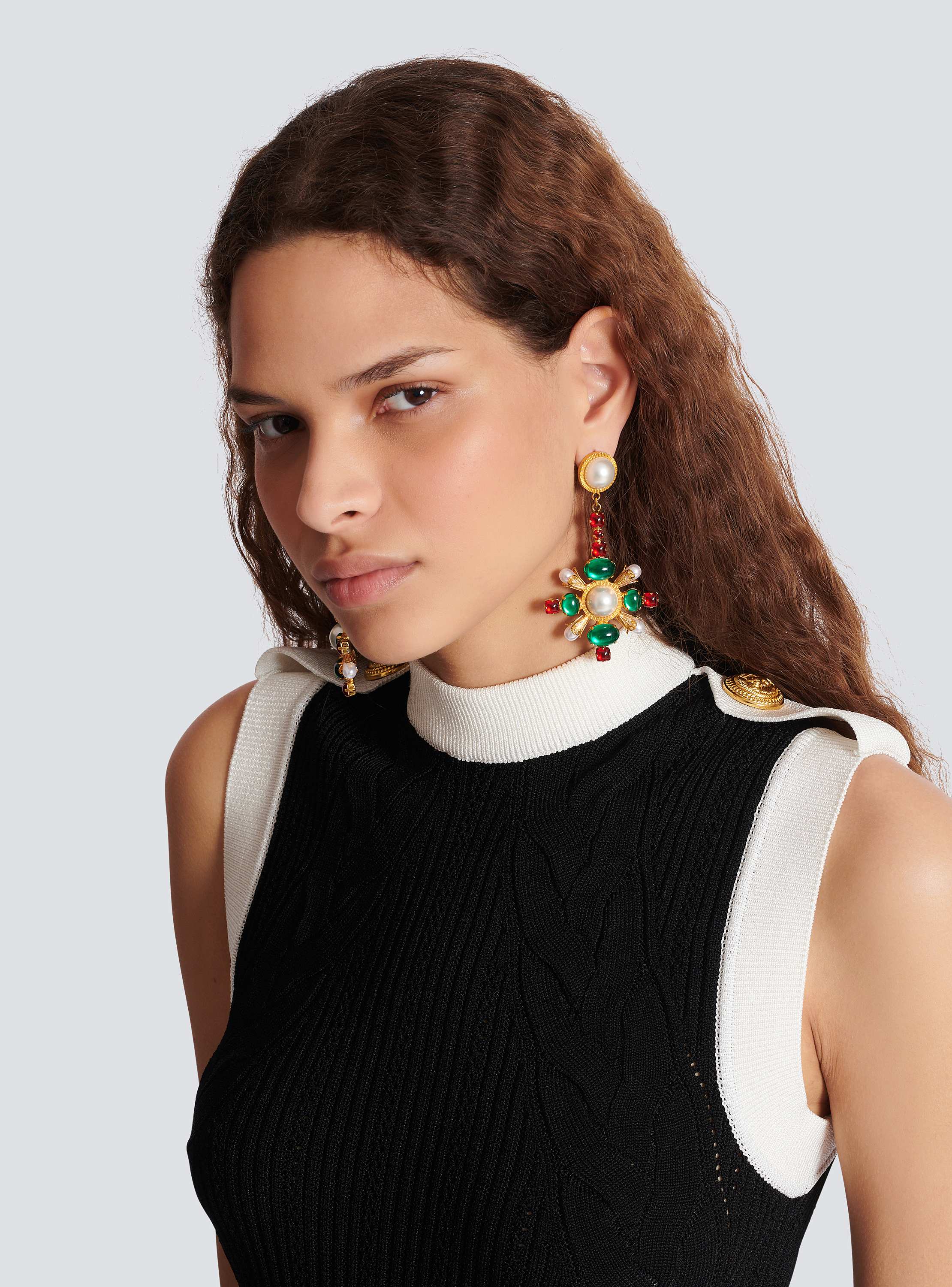 Baroque pendant earrings