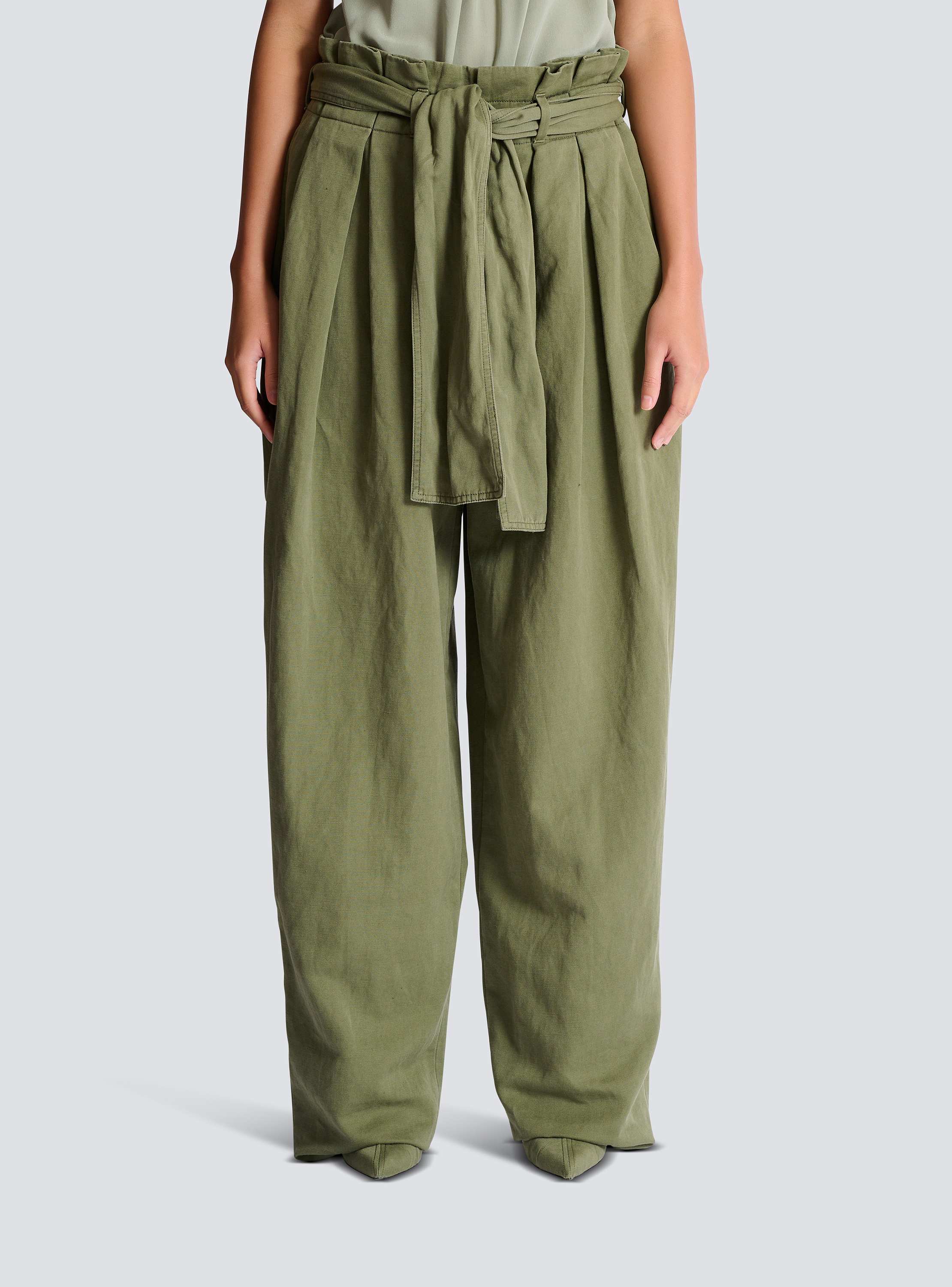 Twill high-waisted trousers