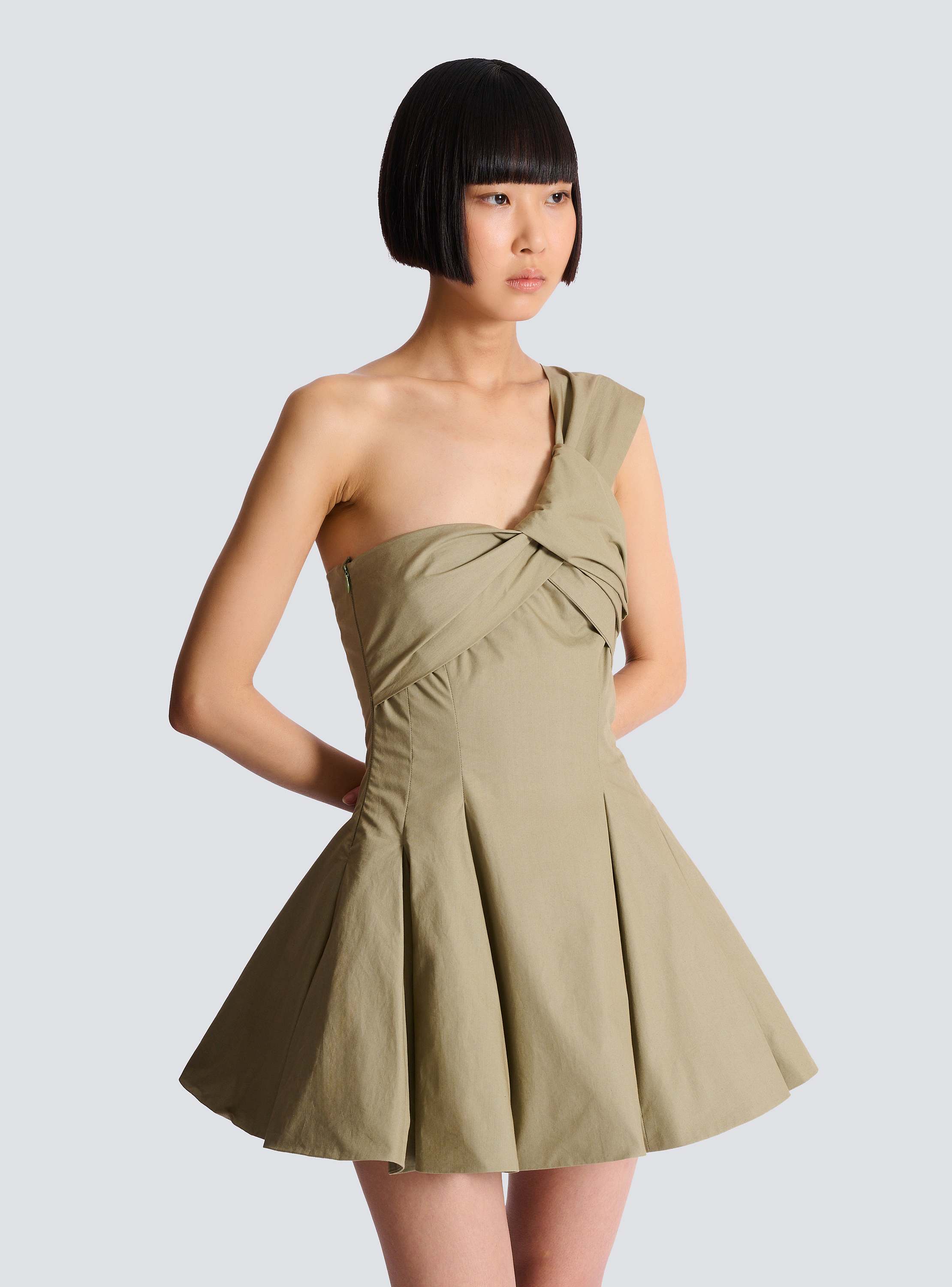 Robe asym&eacute;trique en coton